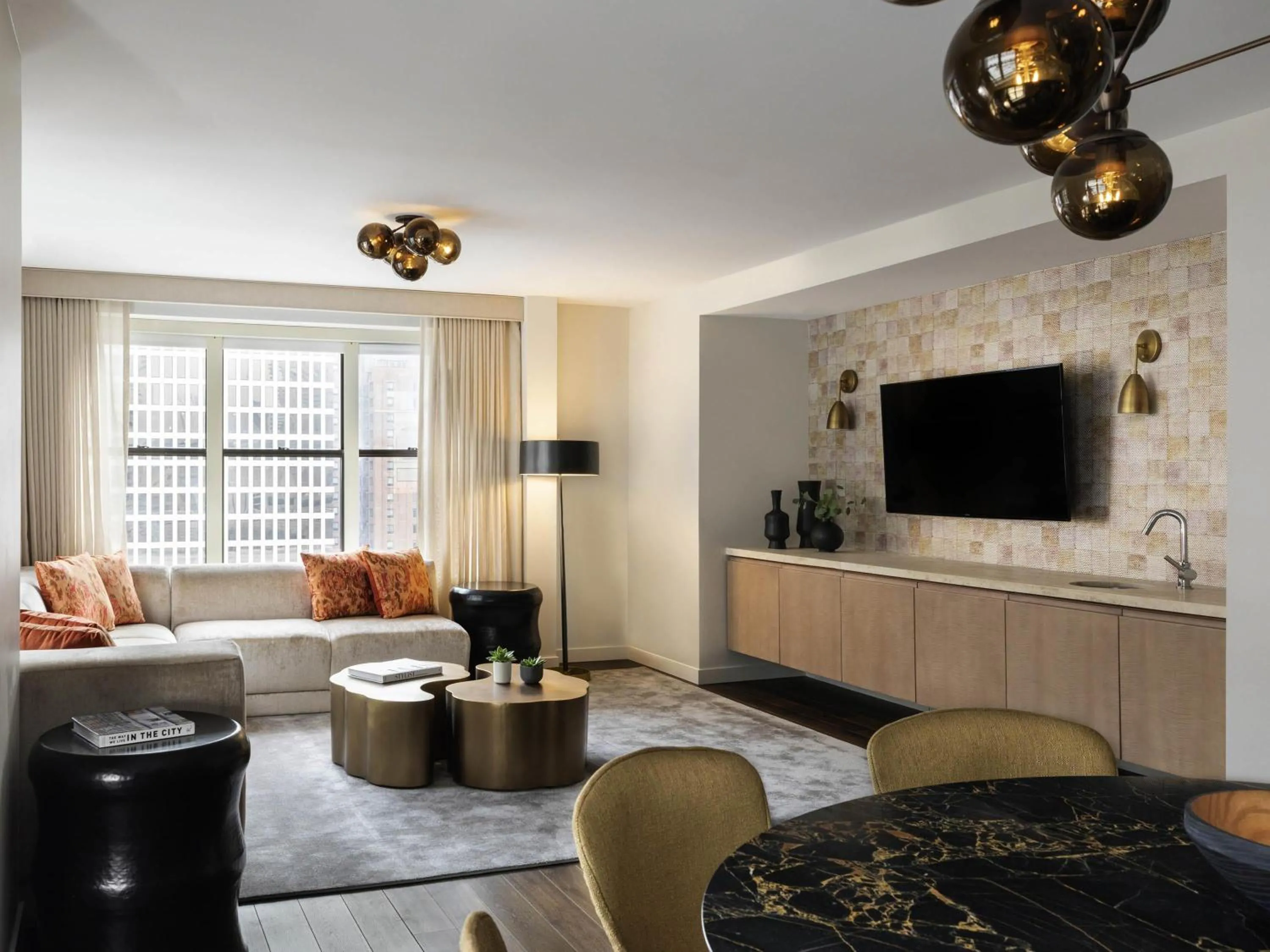 Bedroom in 21c Museum Hotel Chicago