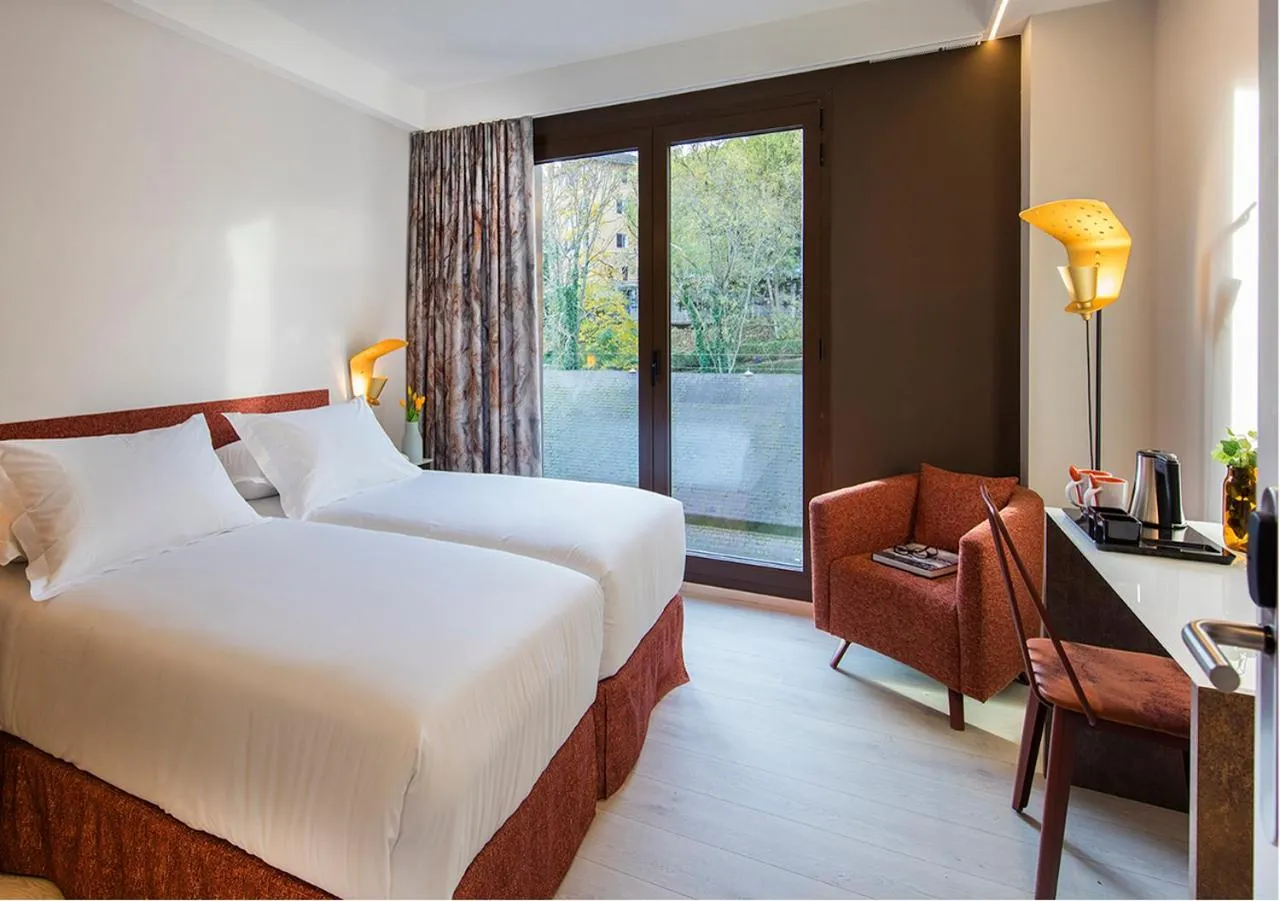 Bedroom, Bed in Axel Hotel San Sebastián - Adults Only