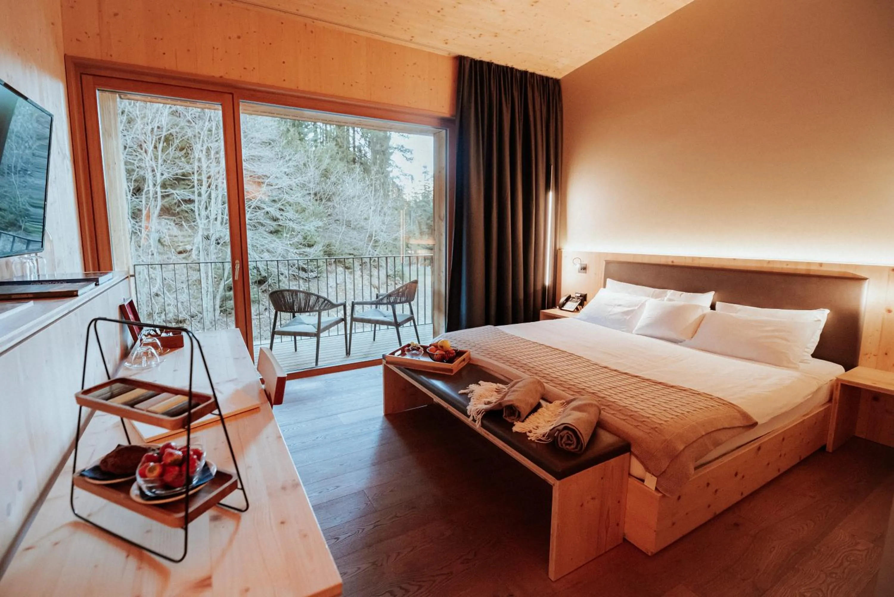 Property building, Bed in Campra Alpine Lodge & Spa