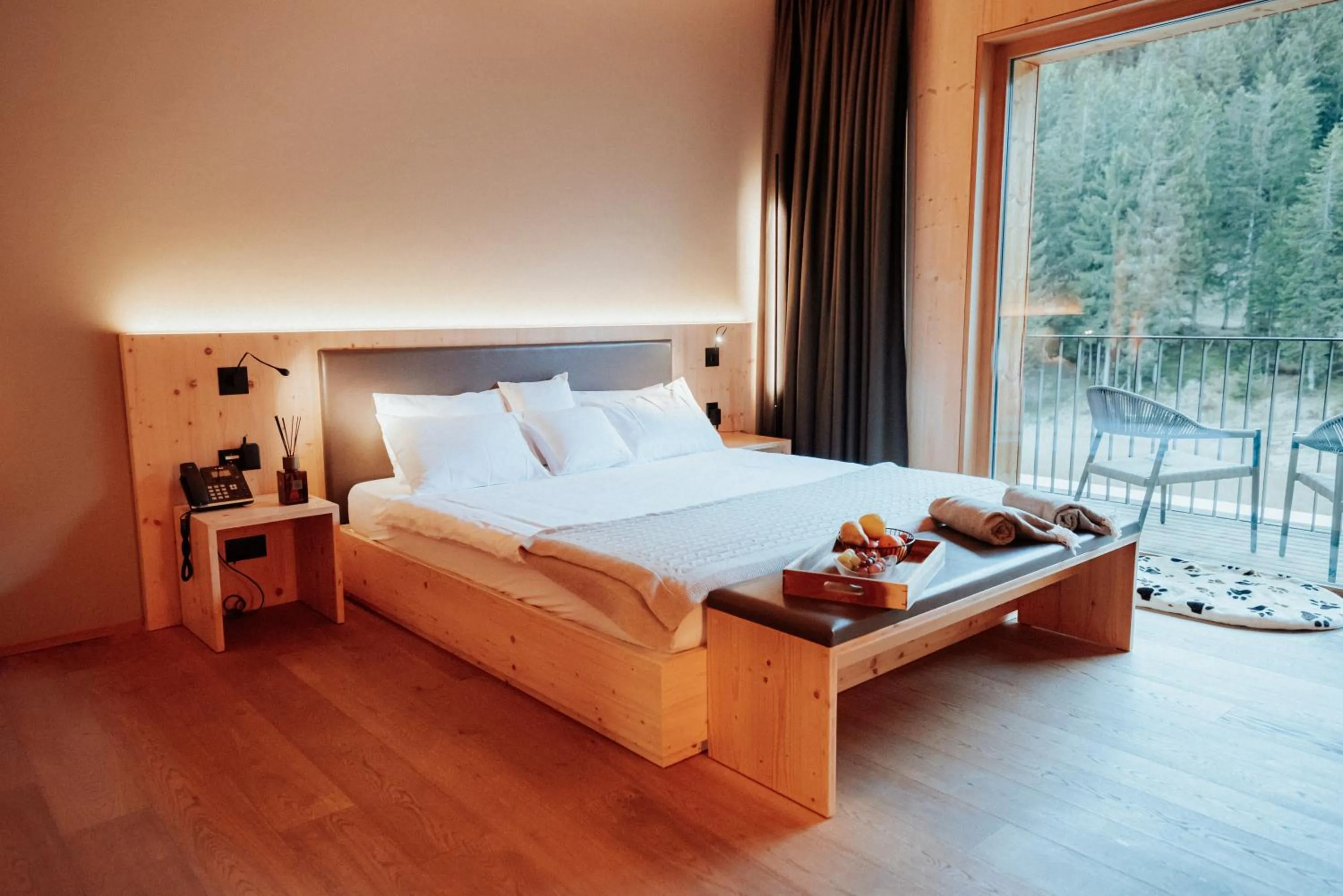 Bed in Campra Alpine Lodge & Spa