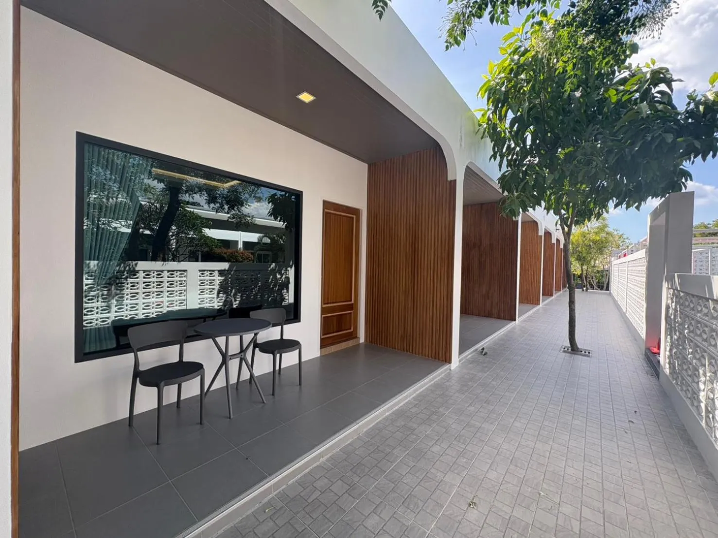 Facade/entrance in Phangan Hometown Resort - Adults Only