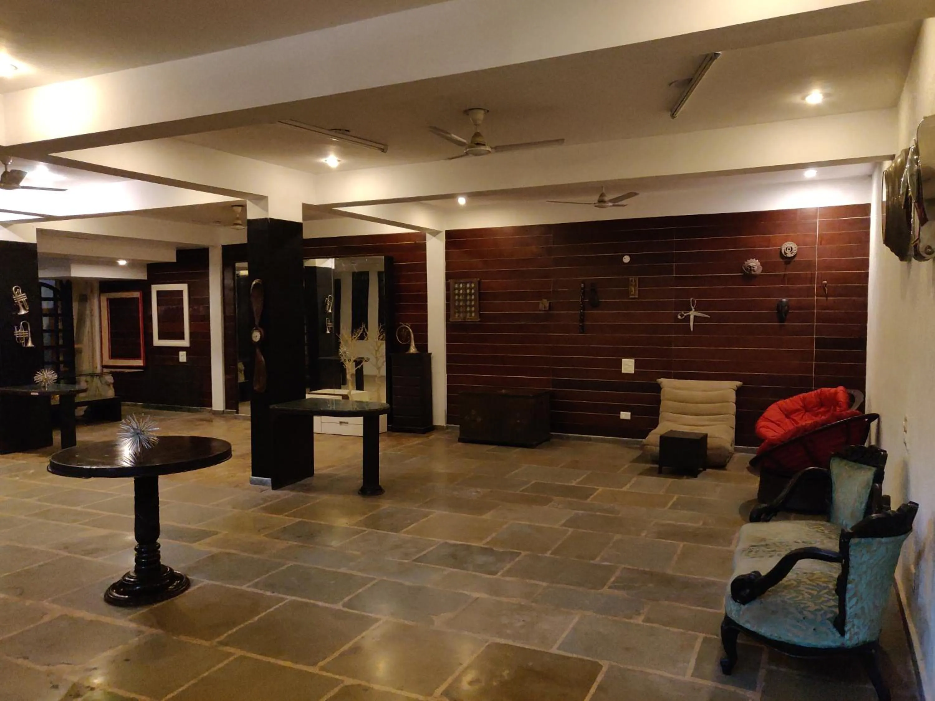 Property building in Aakritii Hotels