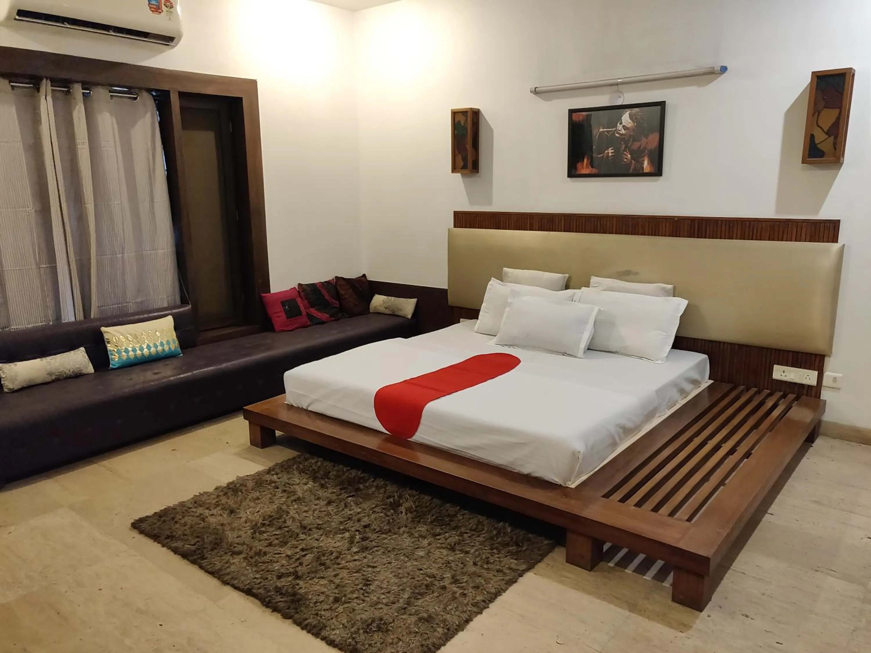 Photo of the whole room, Bed in Aakritii Hotels