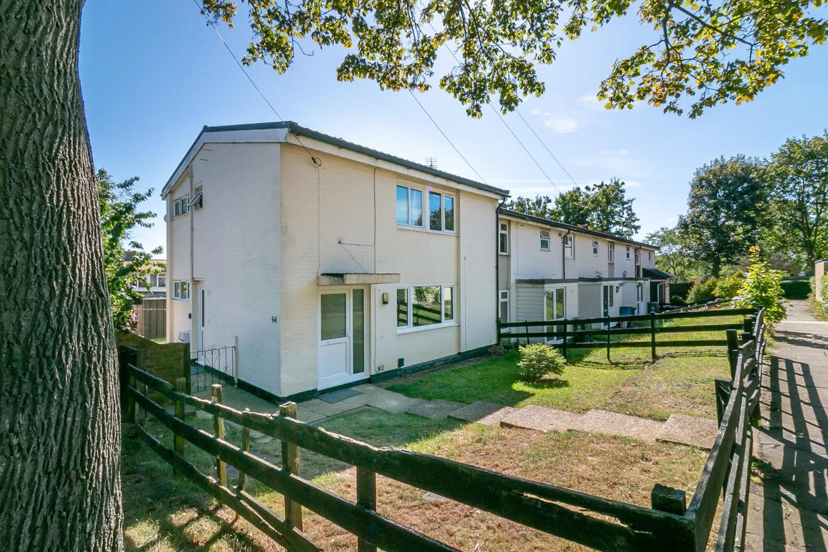 Bedroom in Hillcrest Lodge