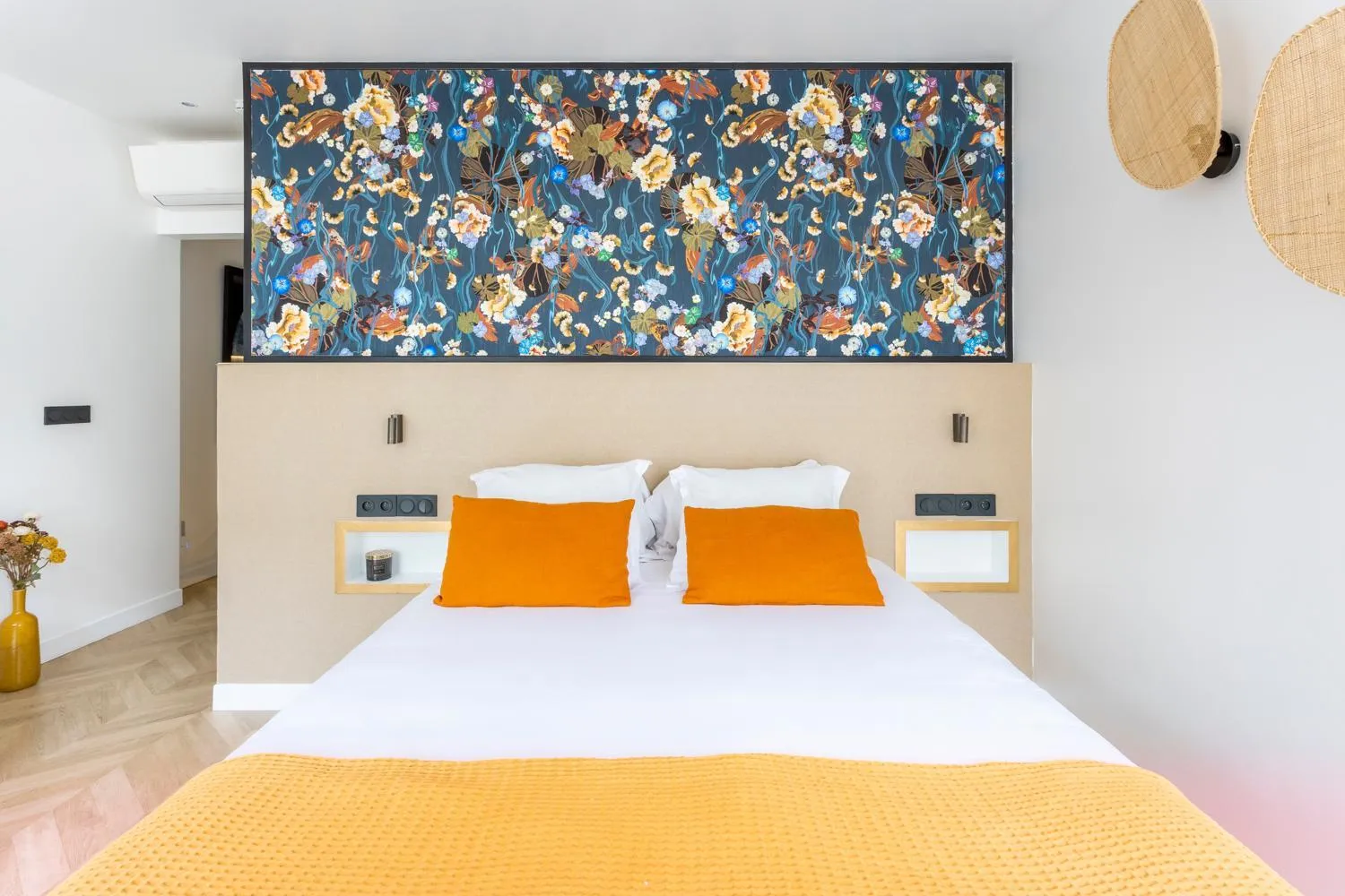 Bed in Best Stay Jeuneurs