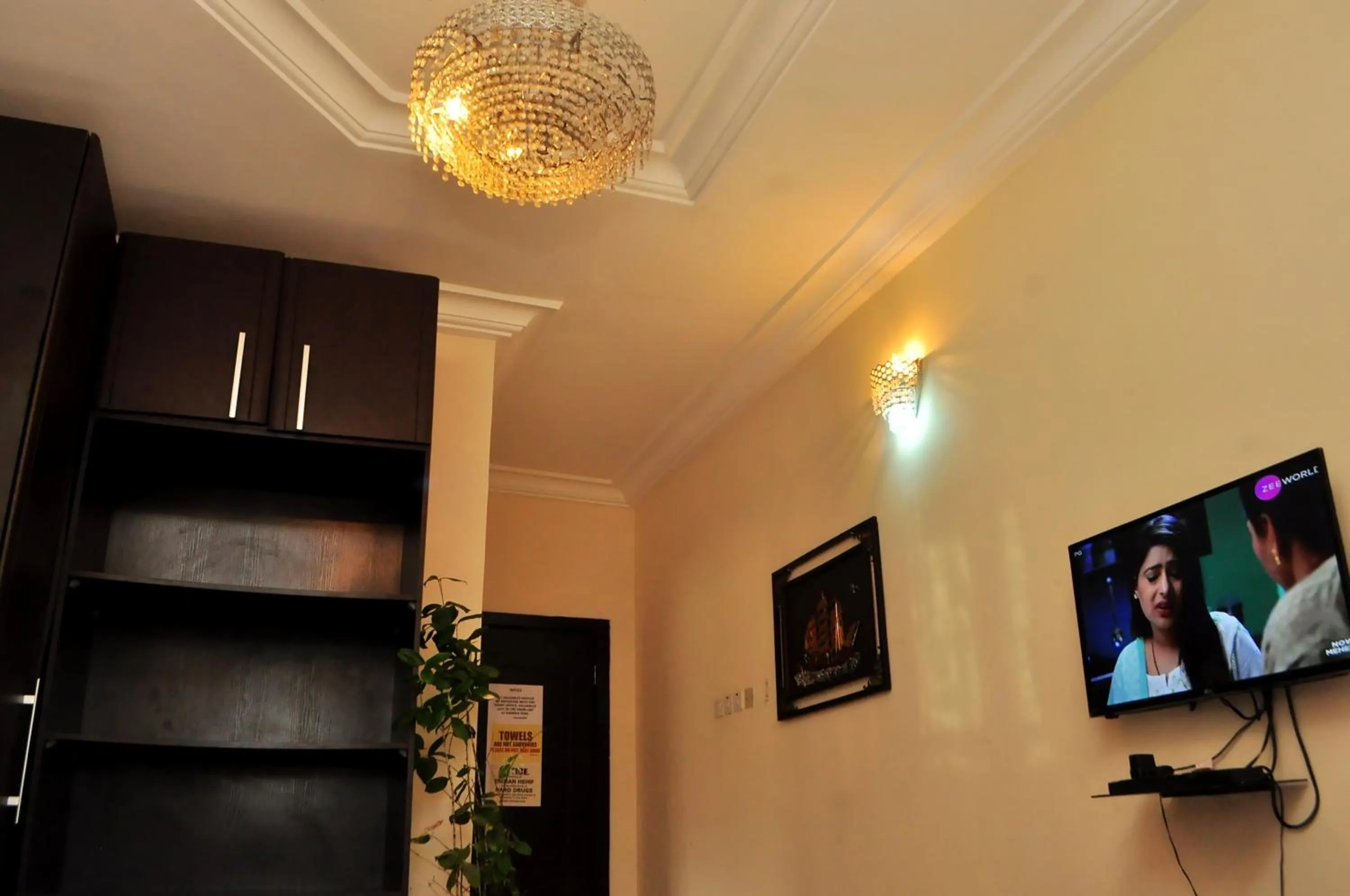 TV and multimedia in J Gibson Hotel