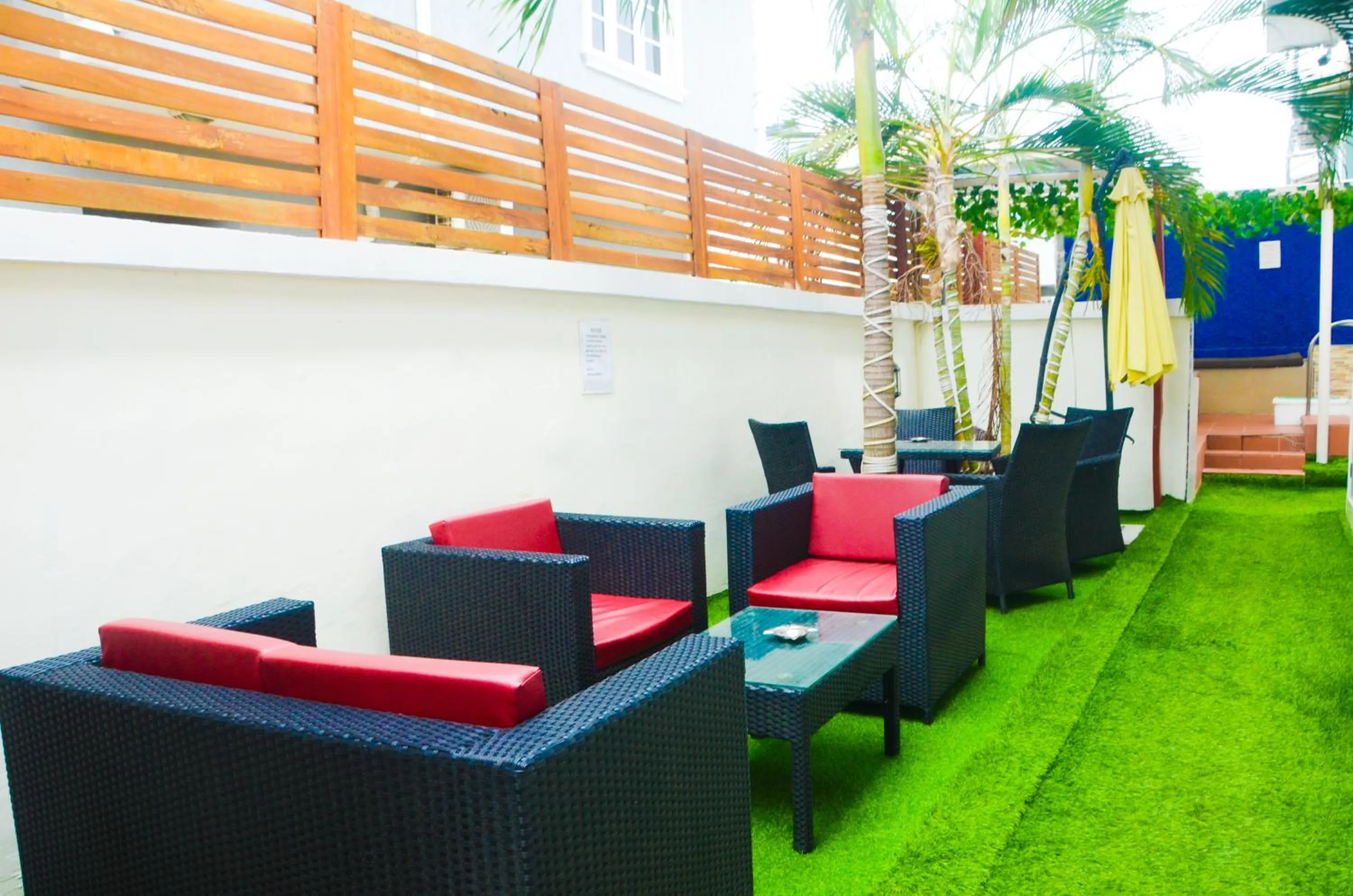 Seating area in J Gibson Hotel