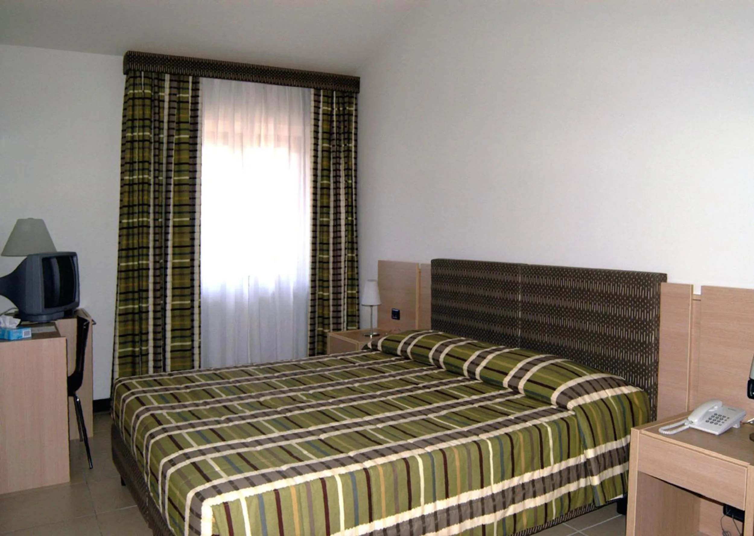 Bedroom, Bed in Hotel Santo Stefano