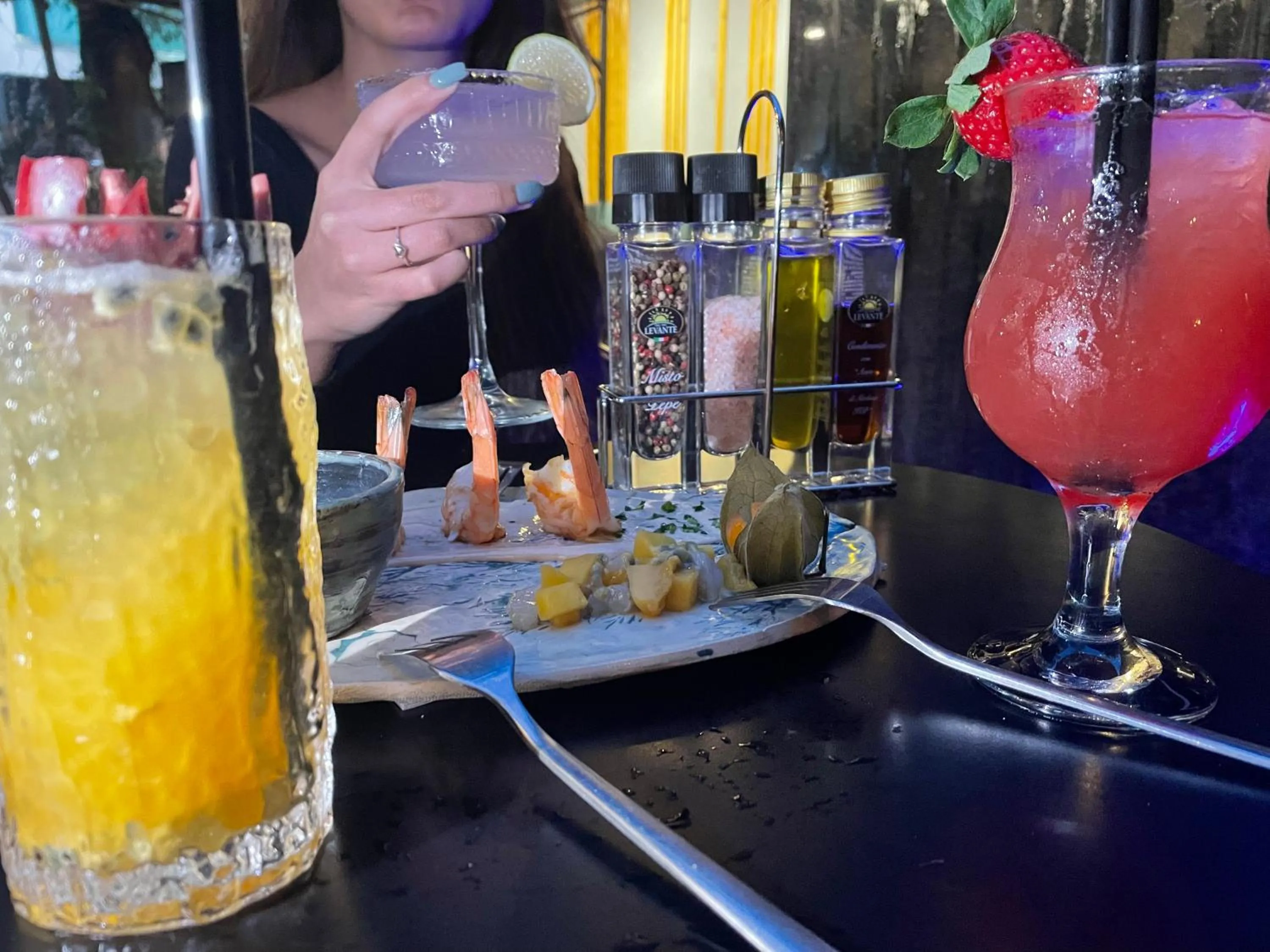 Nightclub / DJ in VILA SANREMO