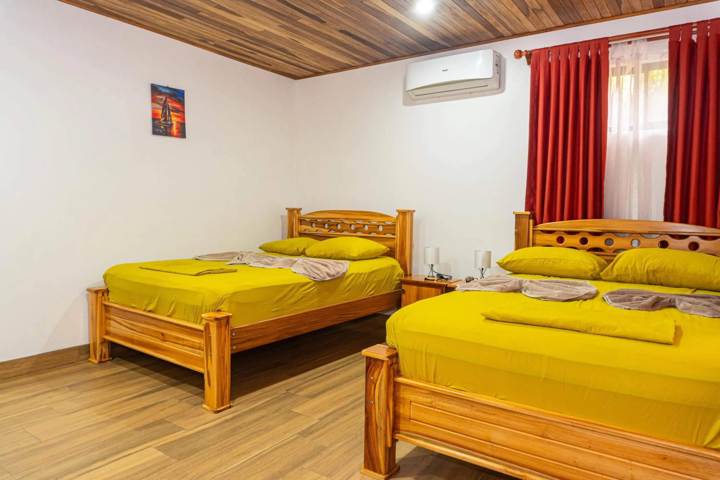 Bed in Corcovado & Drake Inn