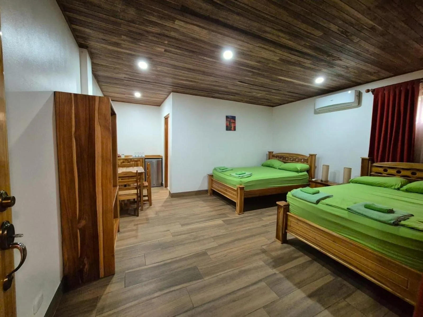 Bed in Corcovado & Drake Inn