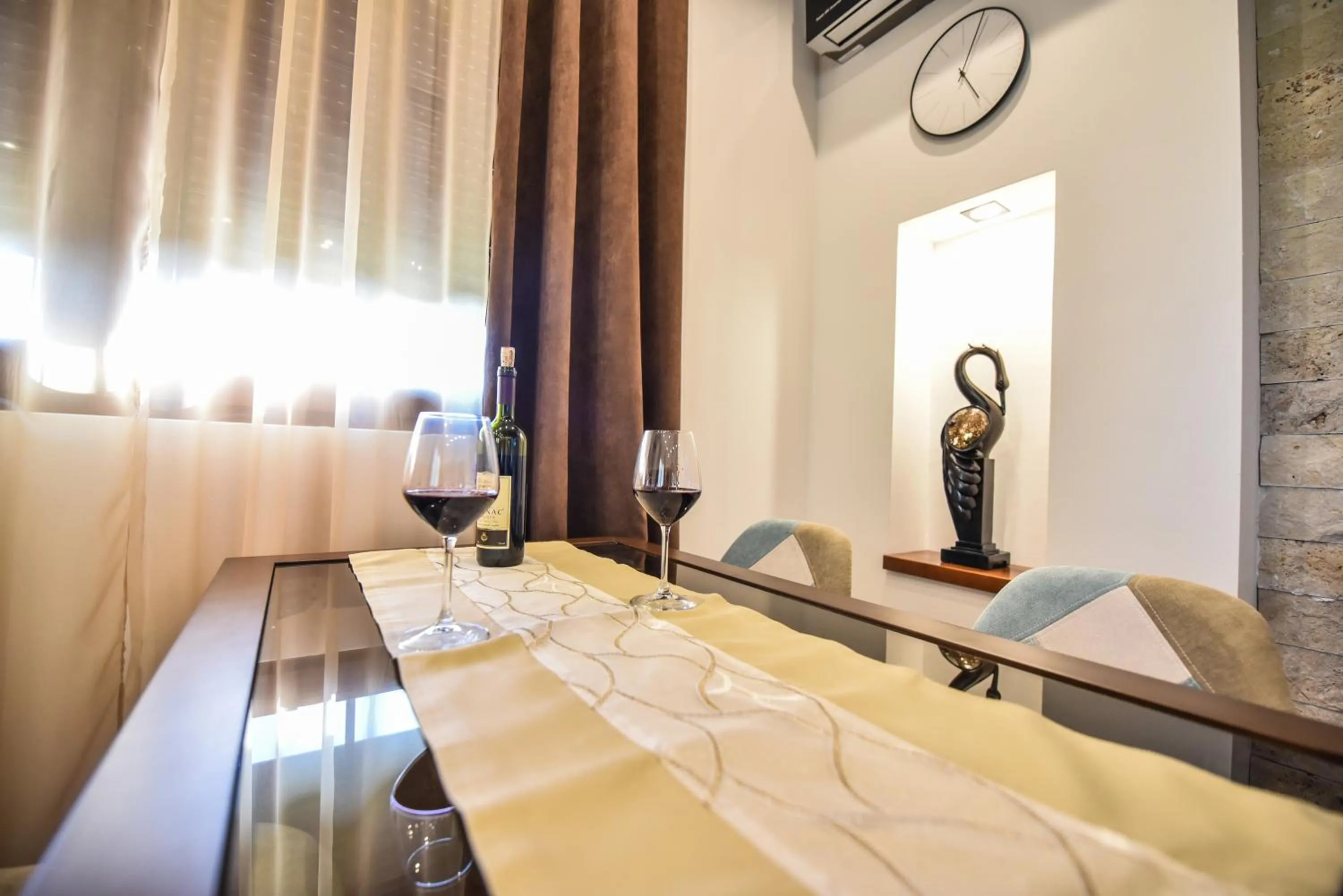 Giardino Lux Apartments