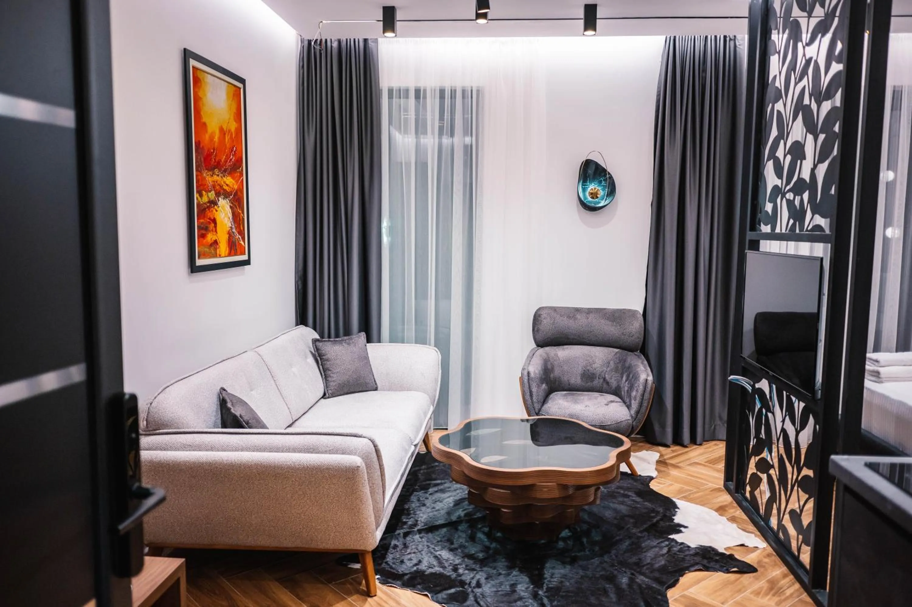 Giardino Lux Apartments