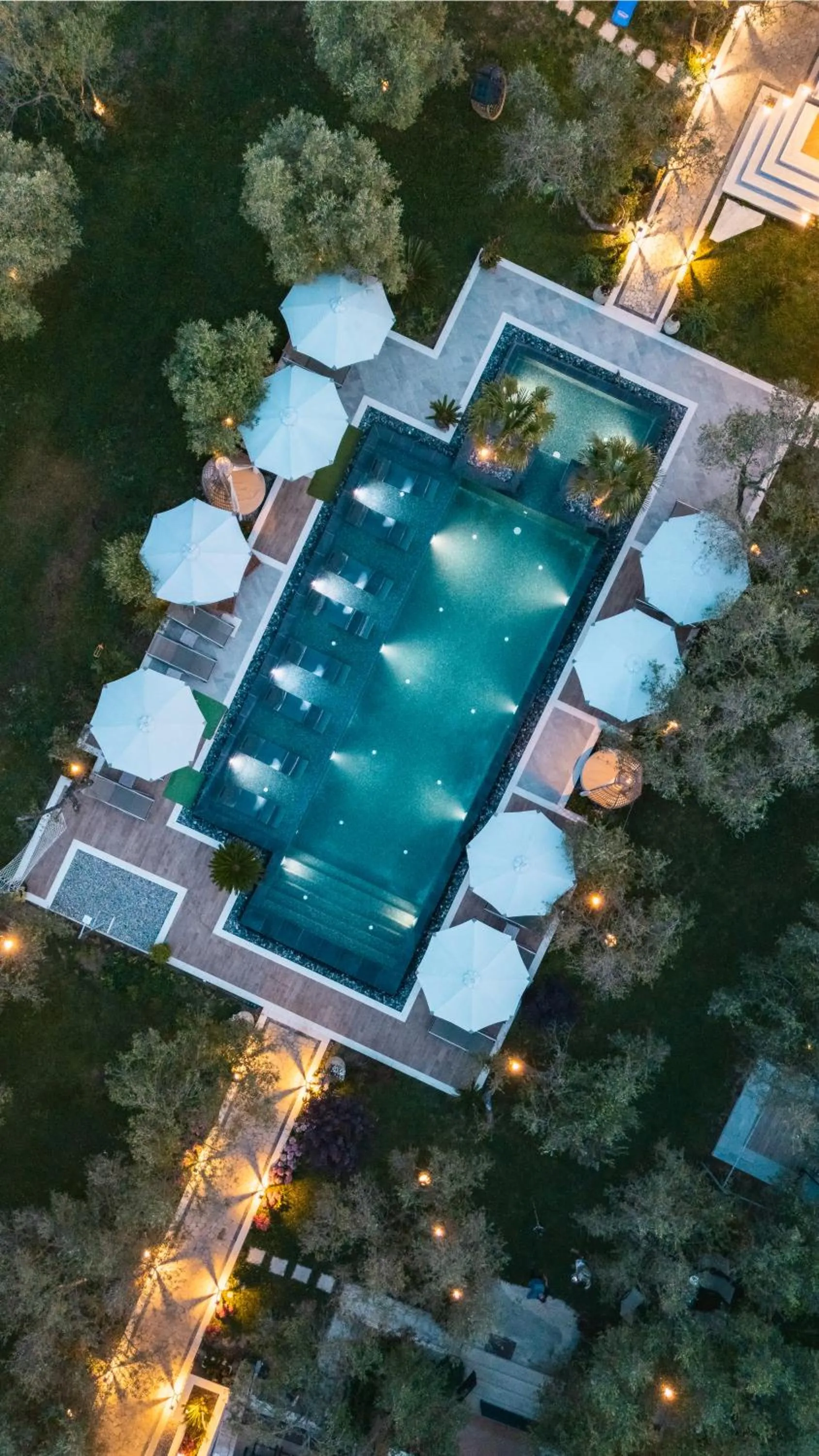 Giardino Lux Apartments