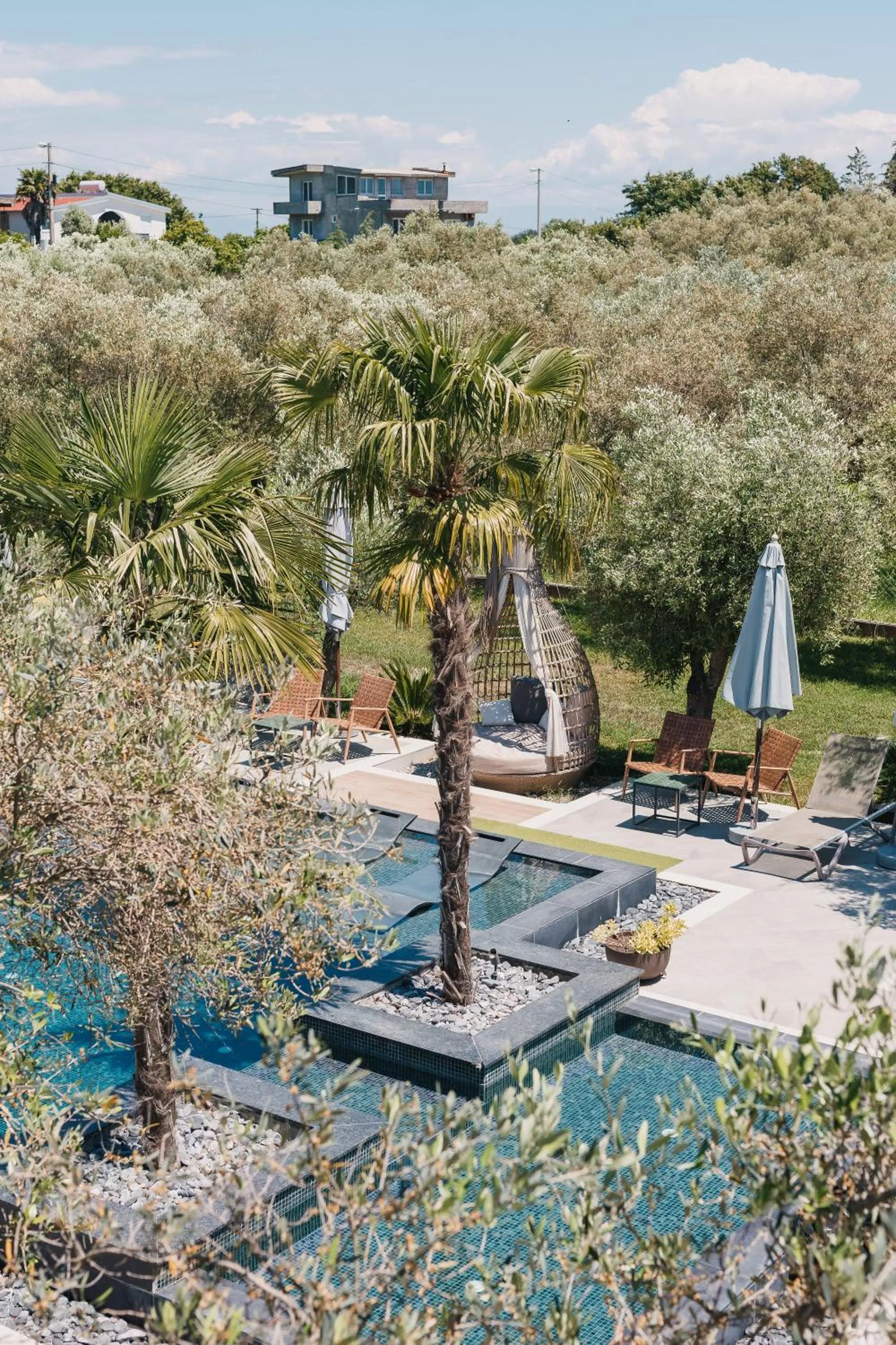 Giardino Lux Apartments