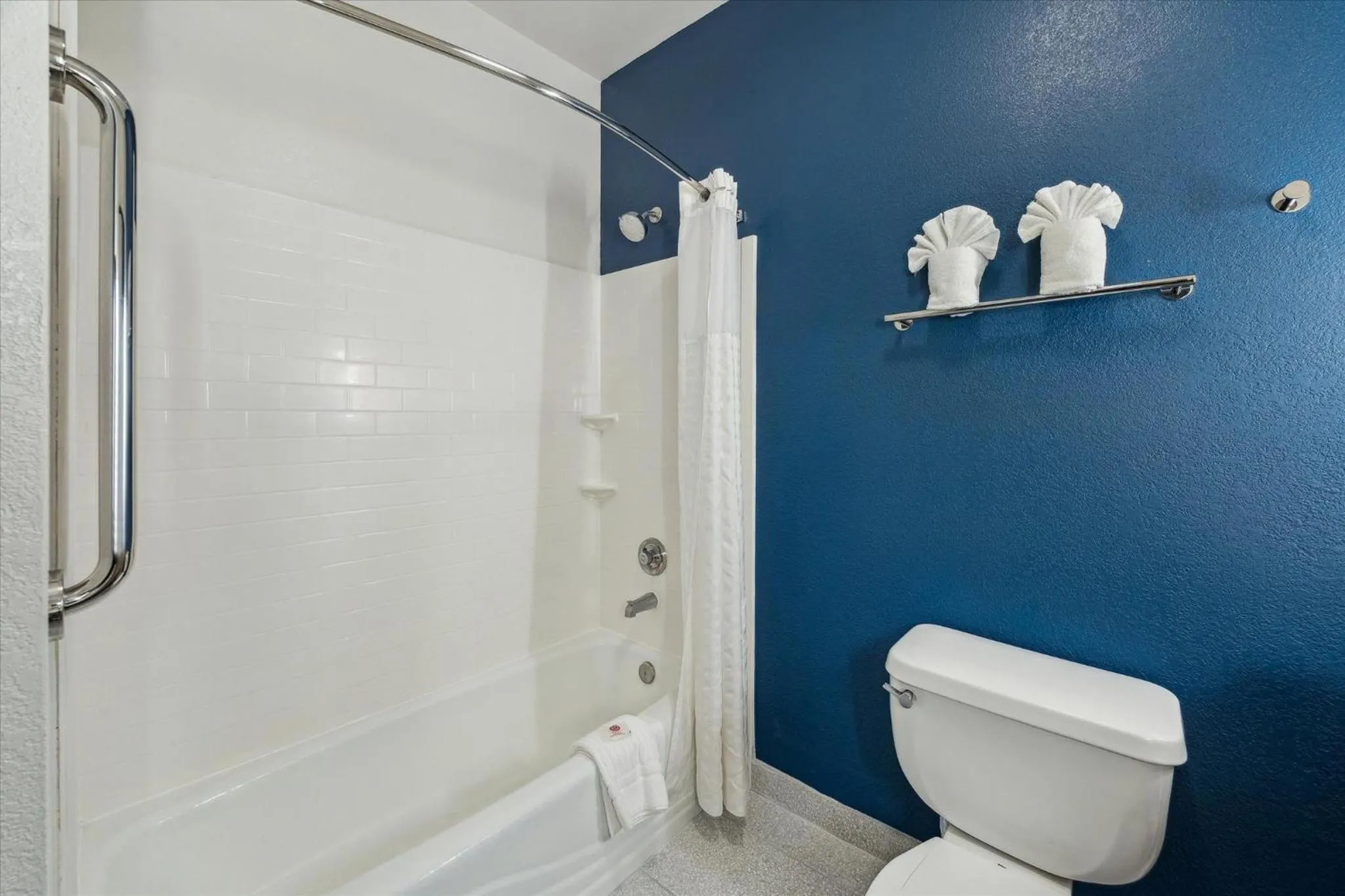 Comfort Suites - Near the Galleria