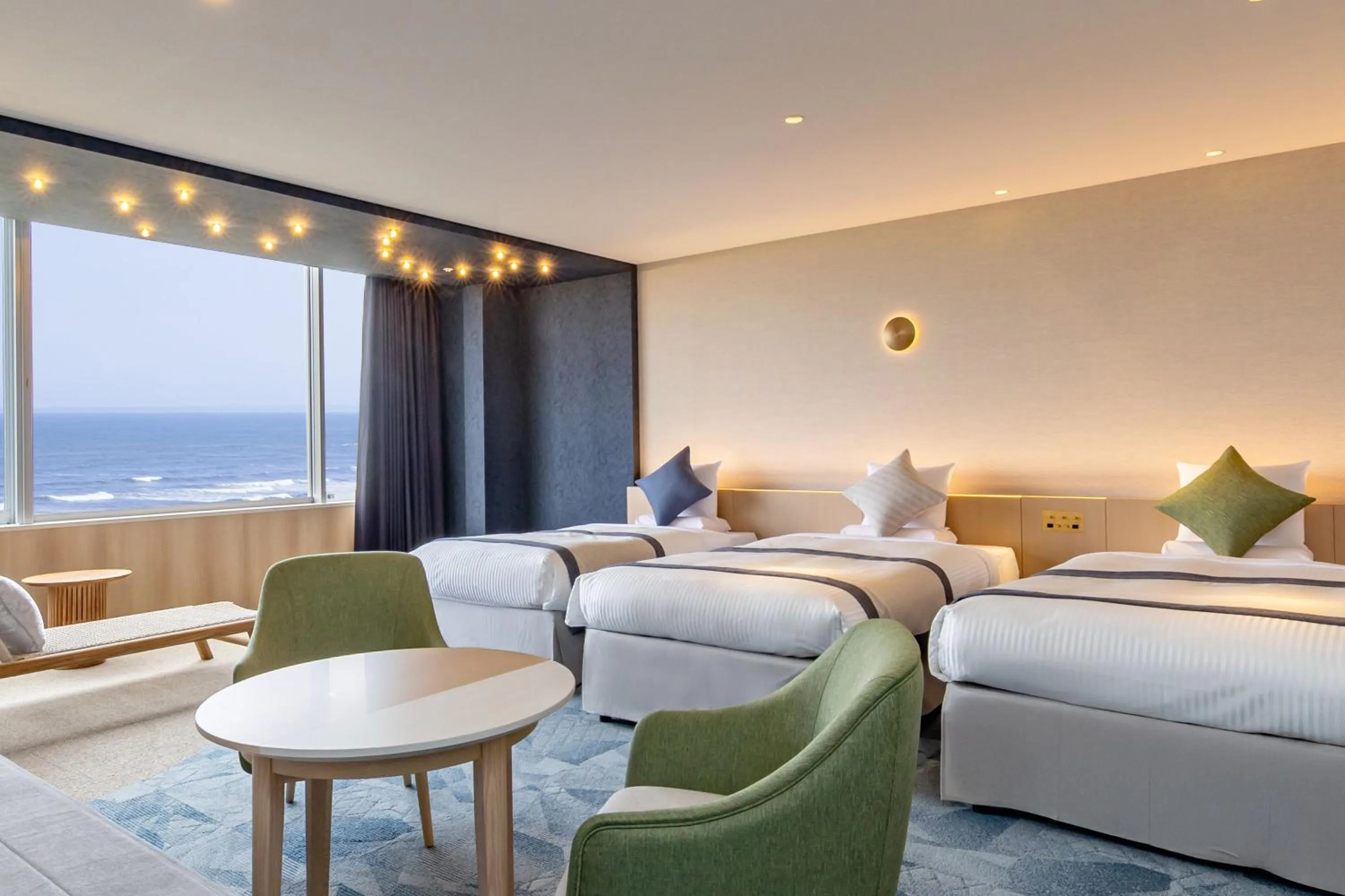 Photo of the whole room, Bed in KAMENOI HOTEL Kujukuri