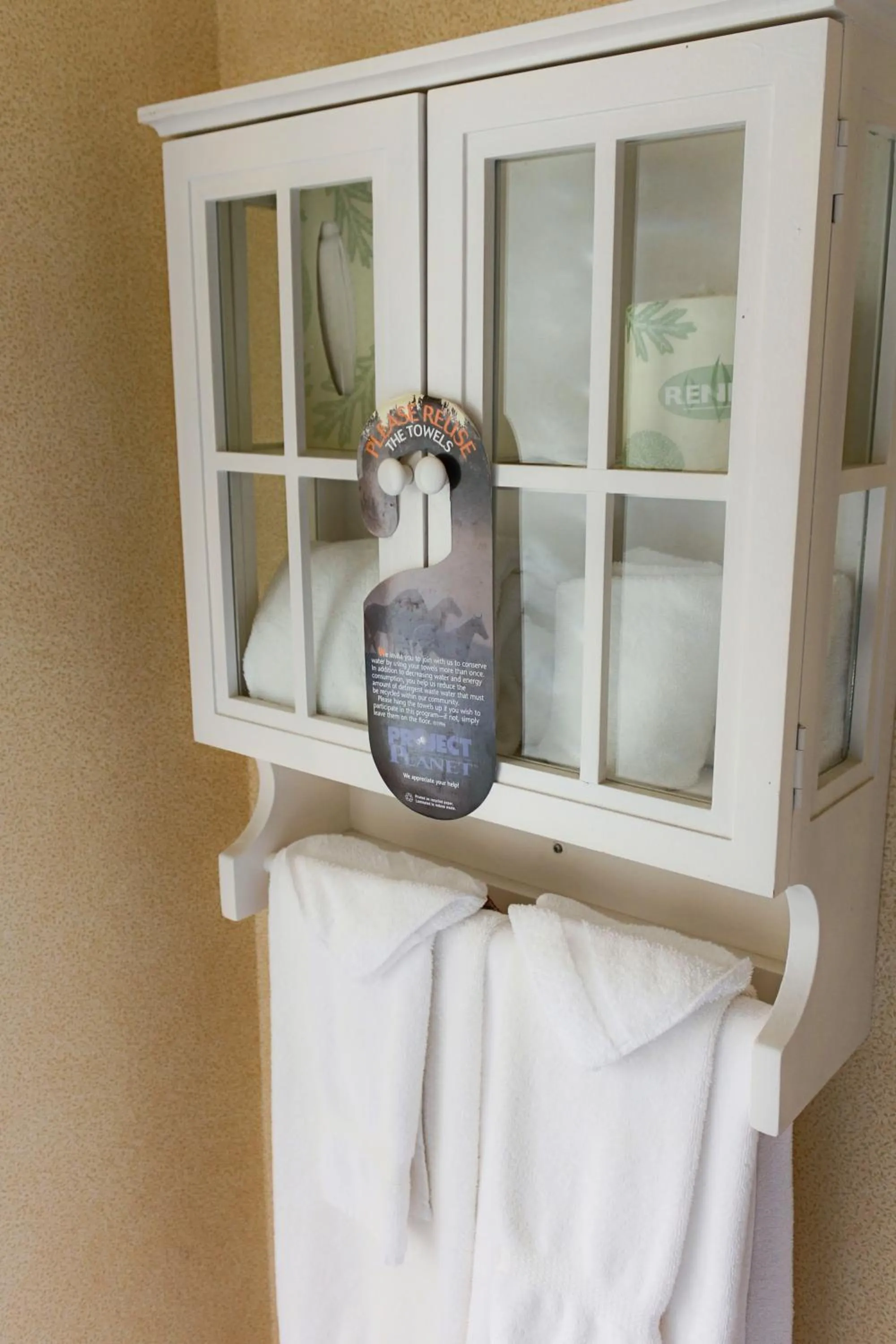 Decorative detail in The Willows Hotel