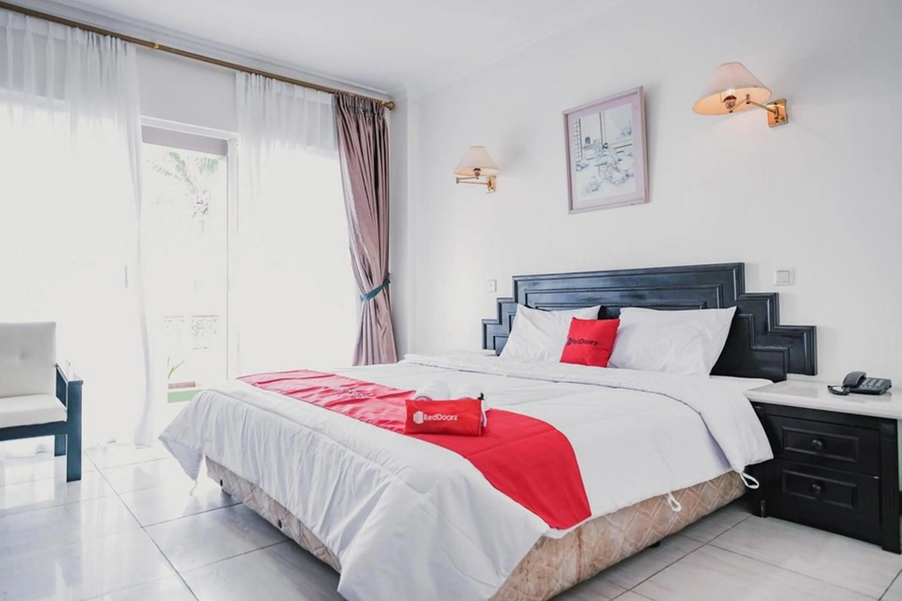 Bedroom, Bed in RedDoorz Plus near Pelabuhan Merak