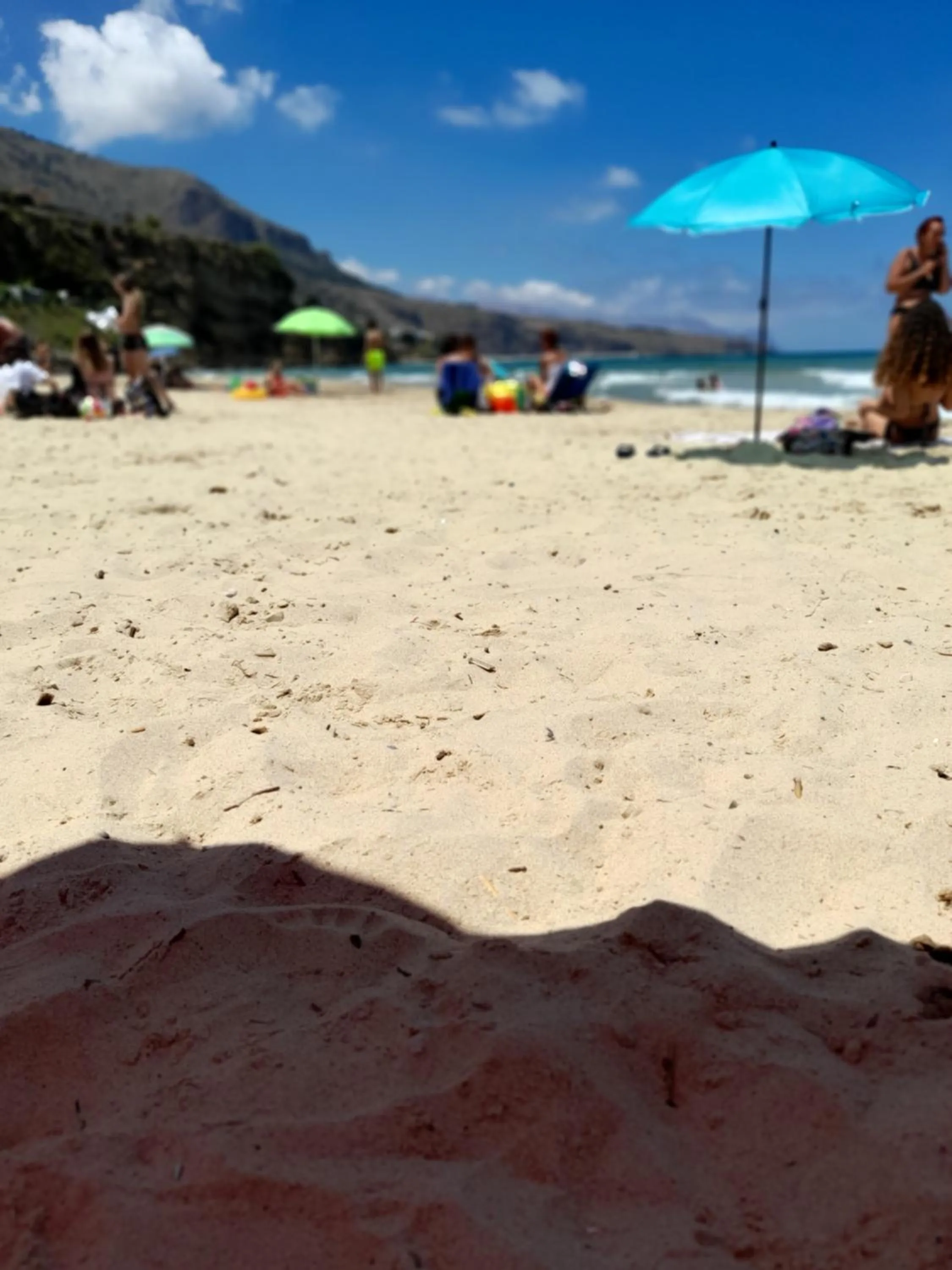 Beach in Aziyz Camere