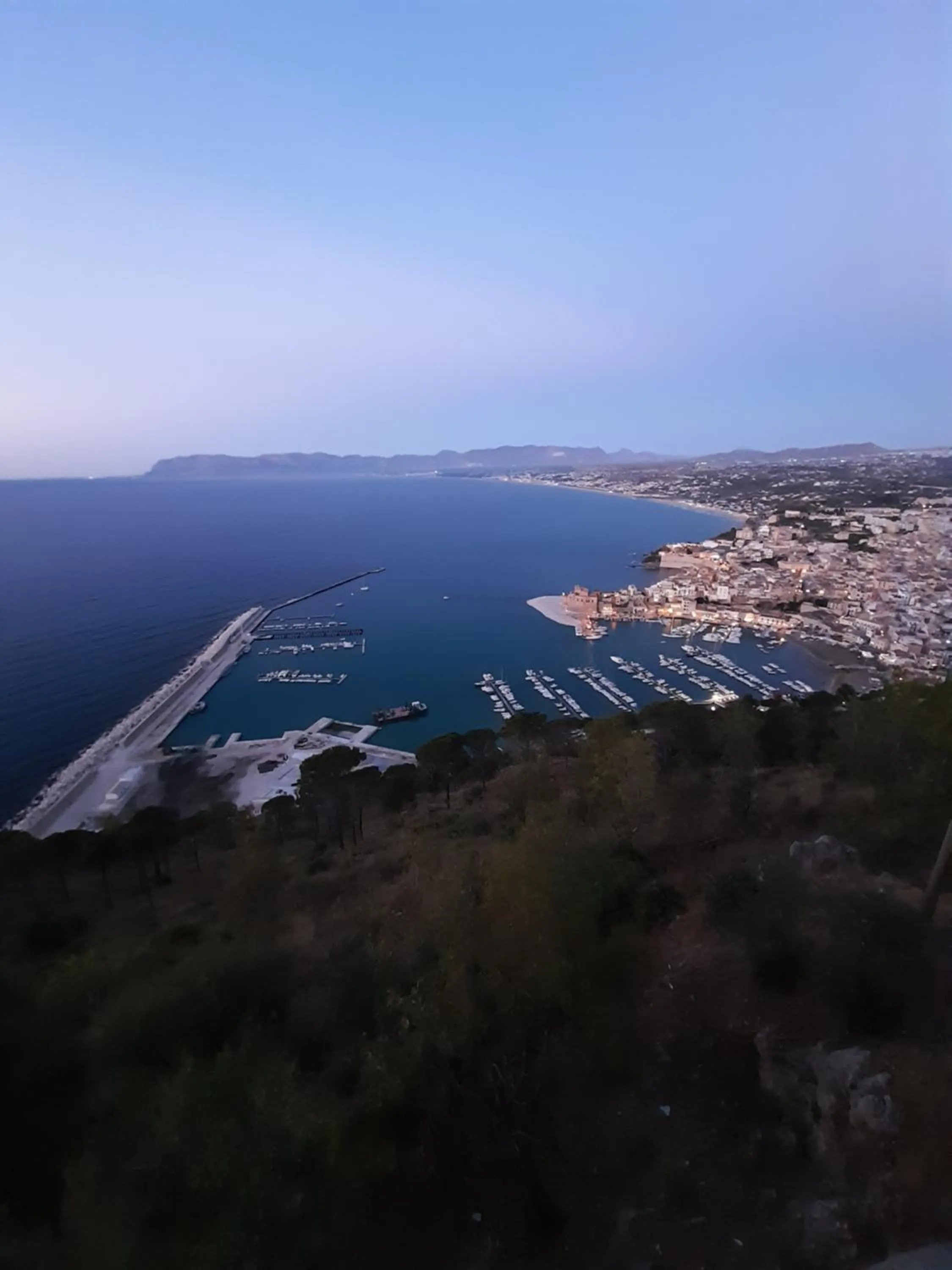 Nearby landmark in Aziyz Camere