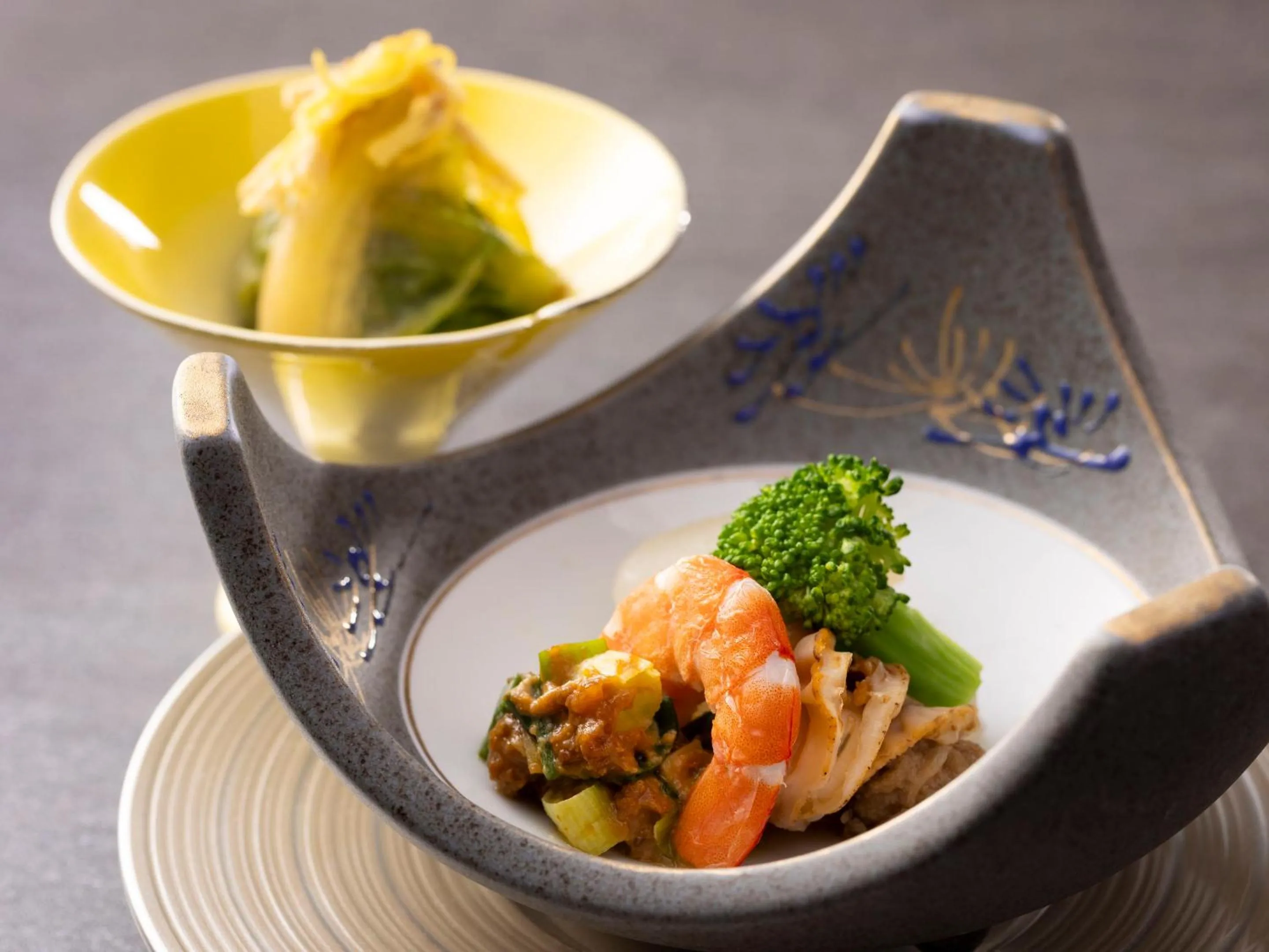 Food in KAMENOI HOTEL Kanonji