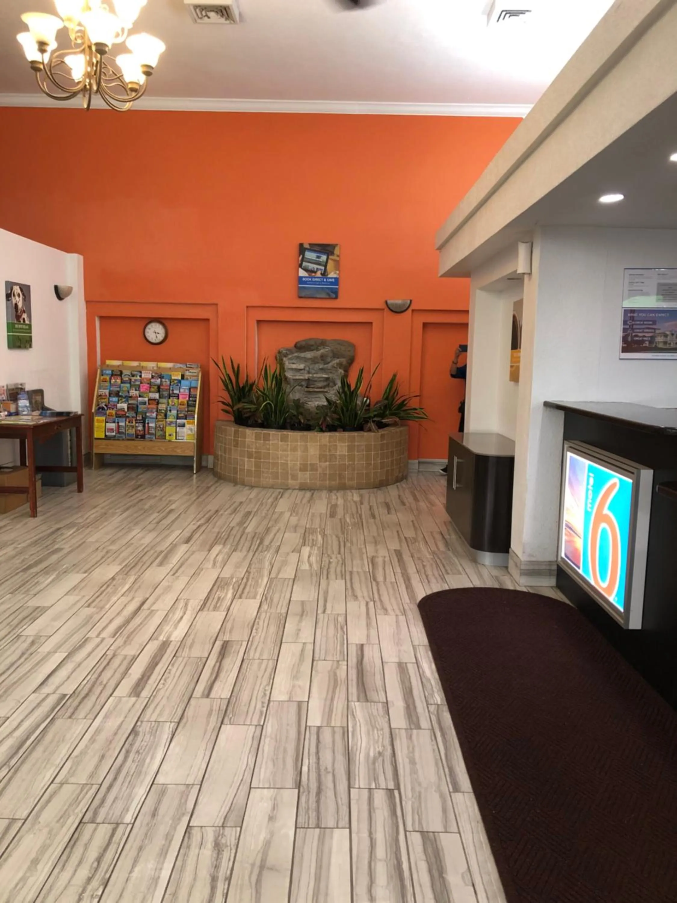 Lobby or reception in Motel 6-Daytona Beach, FL - Speedway
