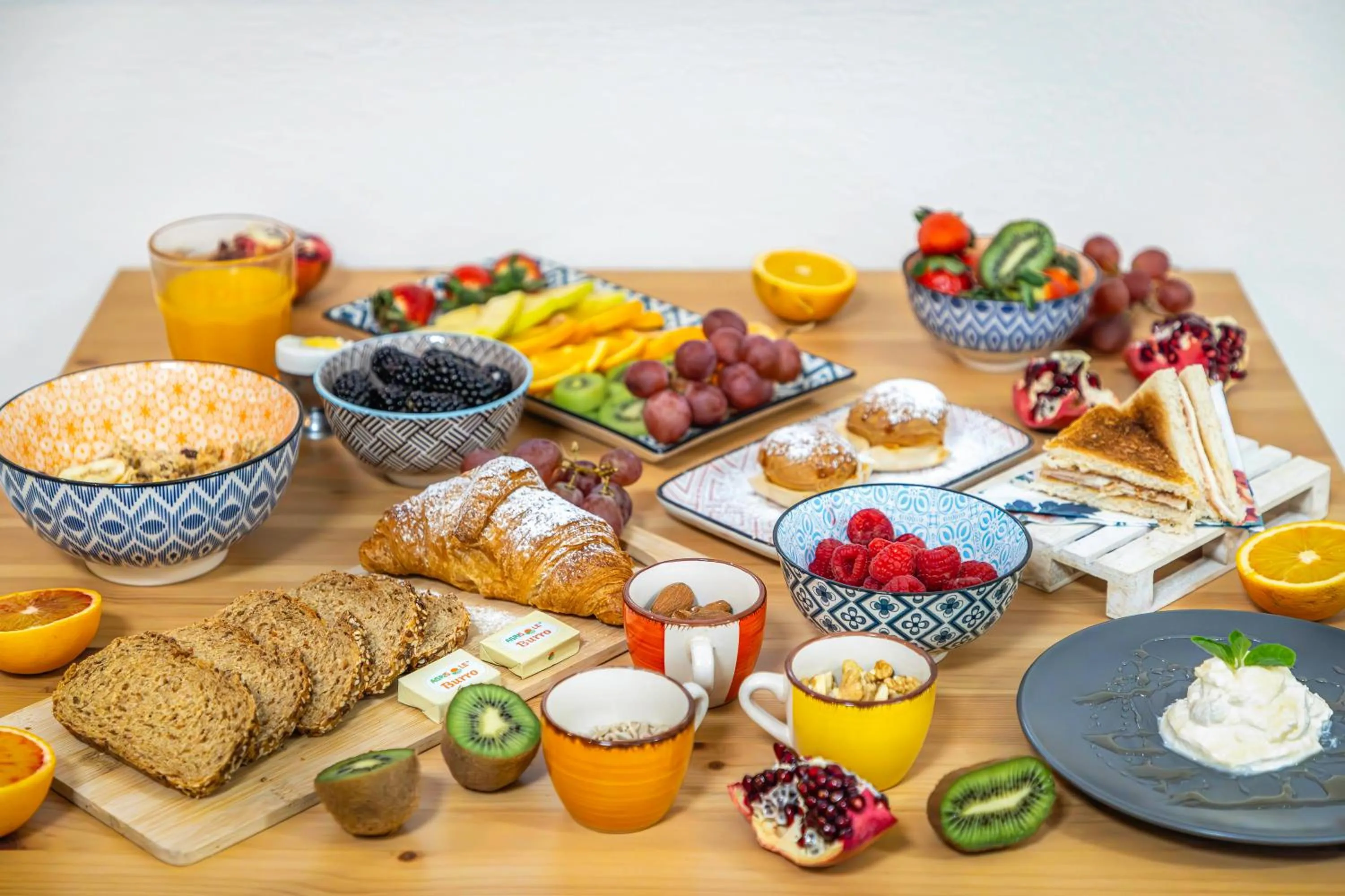 Food and drinks in Cagliari Old Town B&B