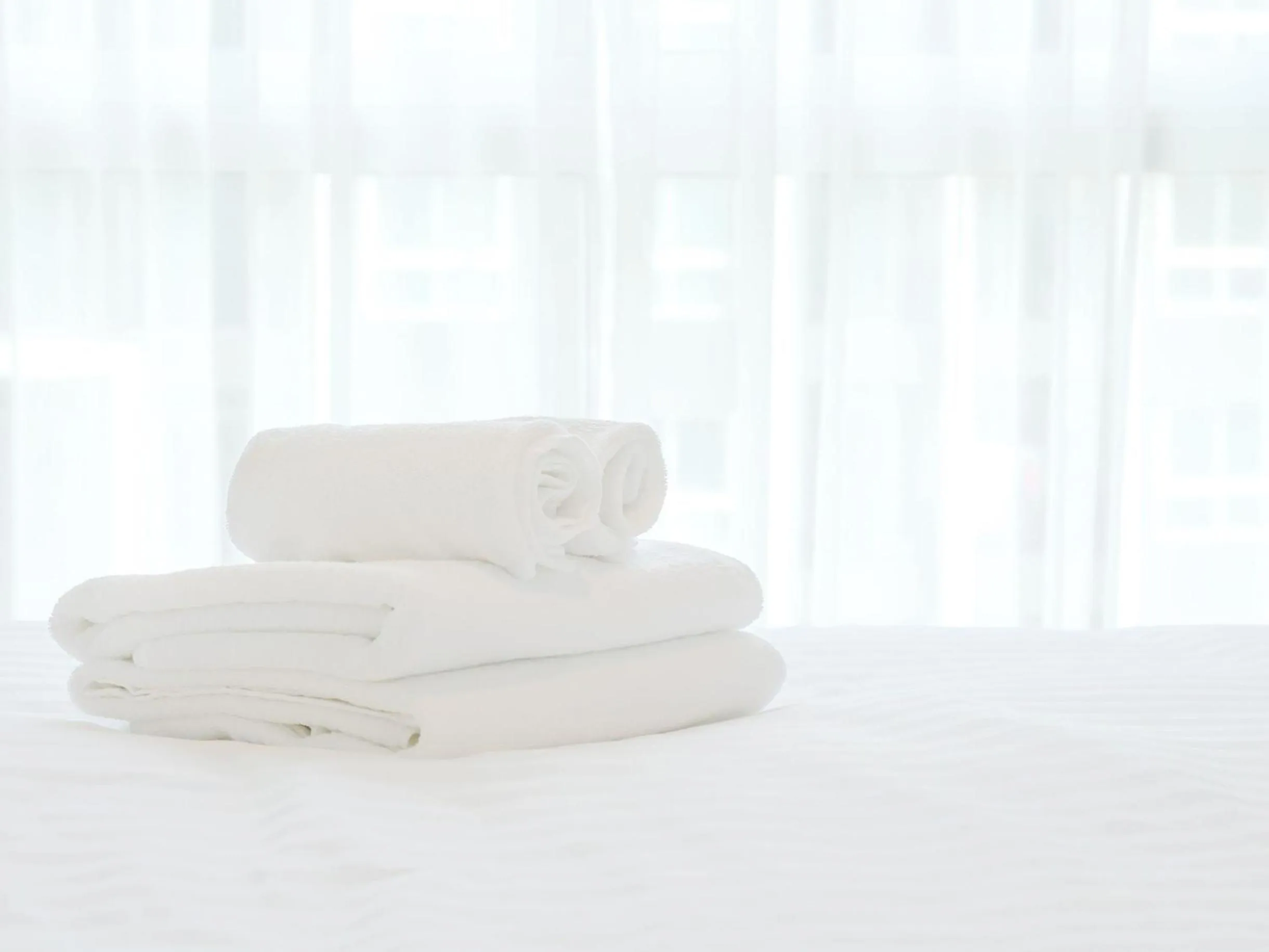 Bathroom, Bed in KAMENOI HOTEL Ako