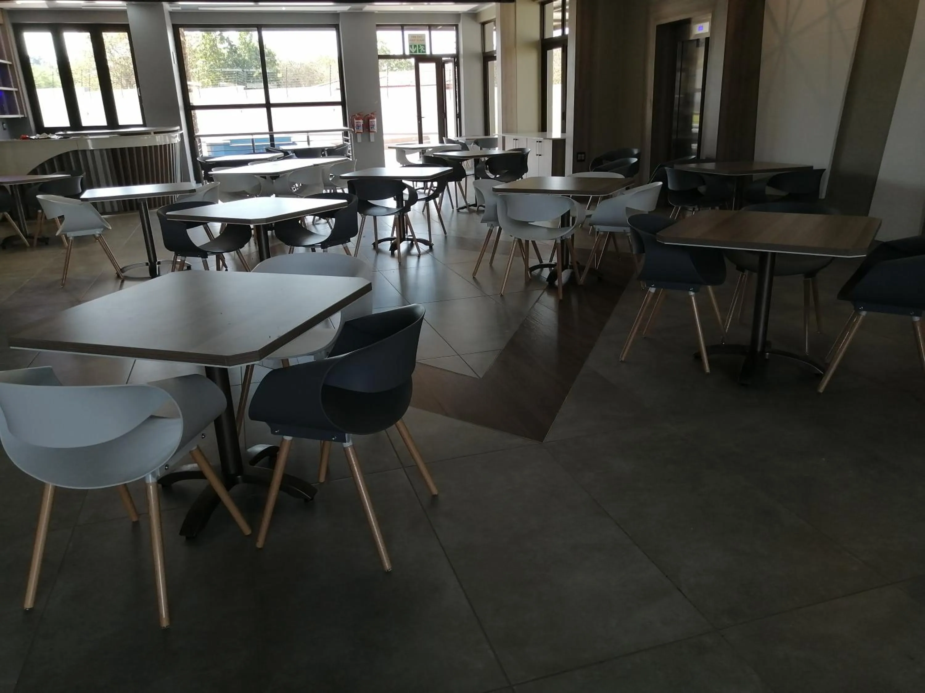 Restaurant/places to eat in King's Palace Hotel Rustenburg