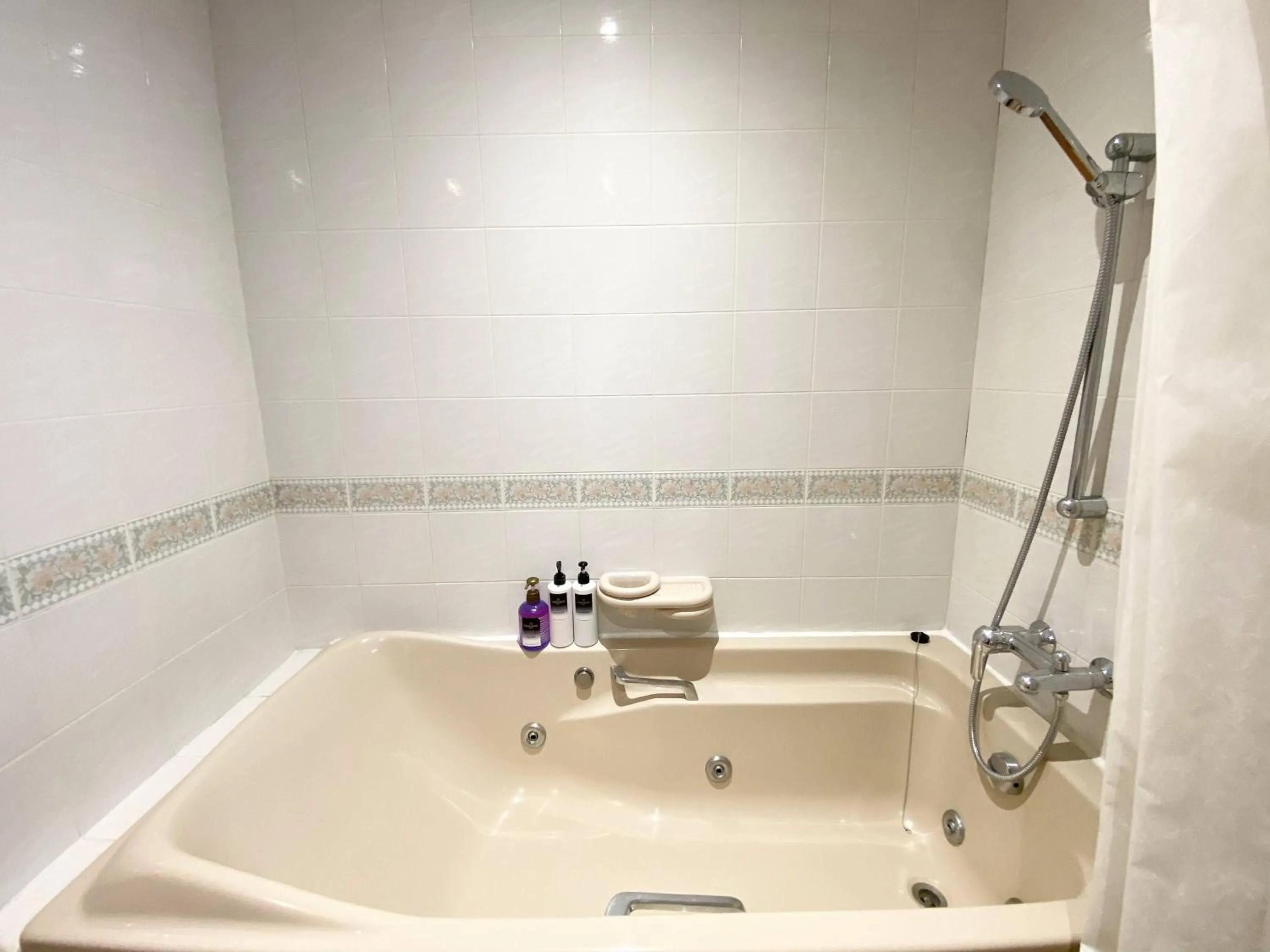 Bathroom in NT Place Sukhumvit Suites