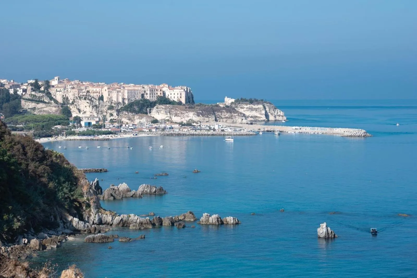 Neighbourhood in Il Poggio Di Tropea Villaggio Soft All Inclusive