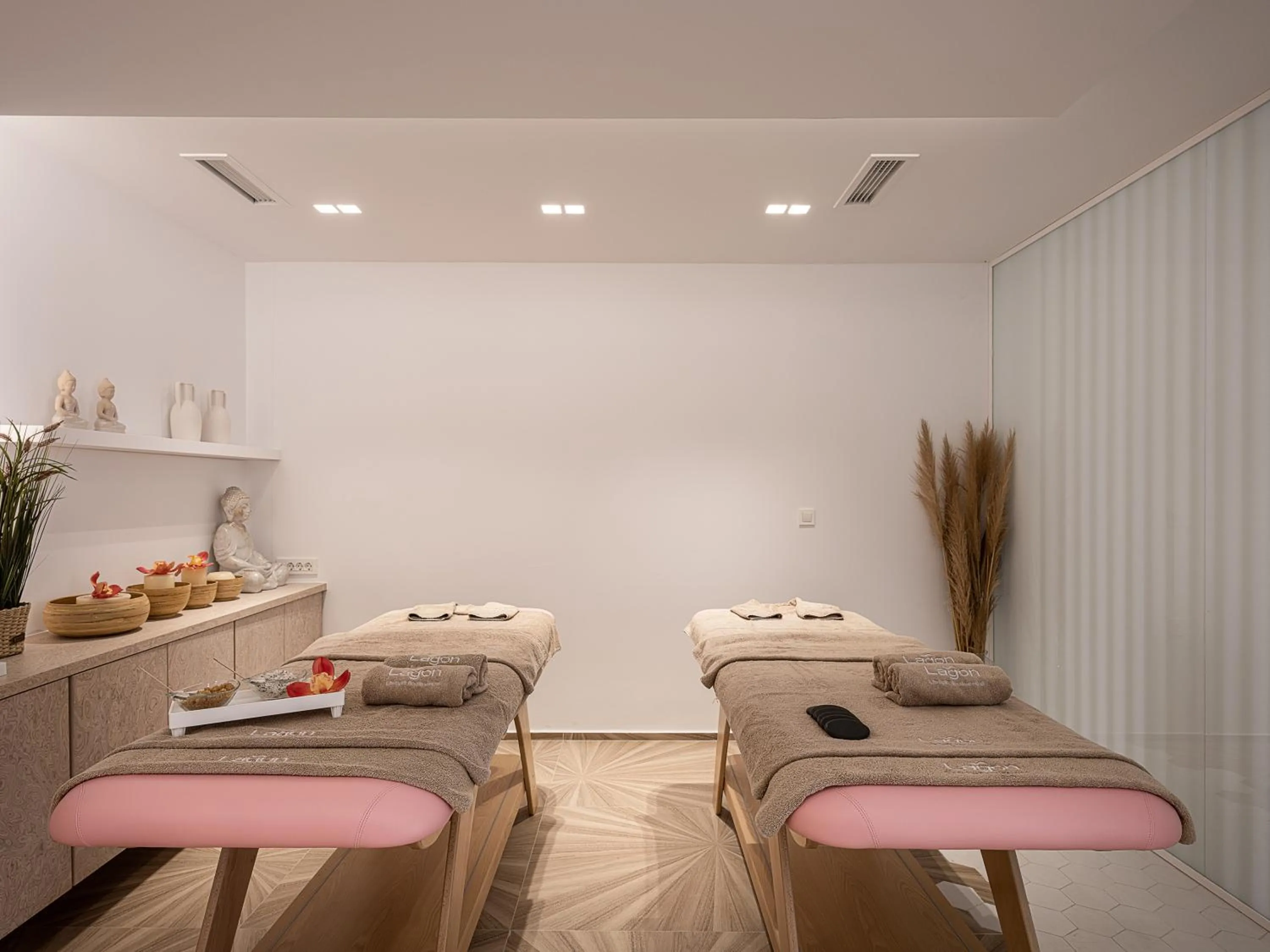 Massage in Lagon Life Spirit Boutique Hotel - Adults Only