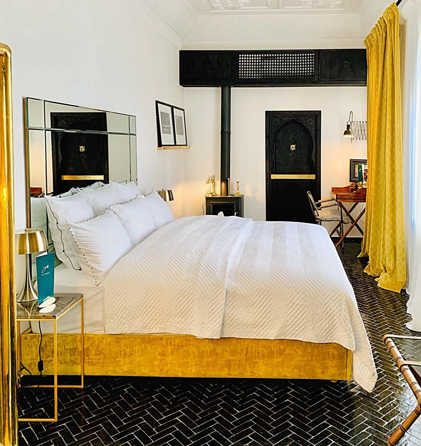 Bed in Riad Dar Yasaman