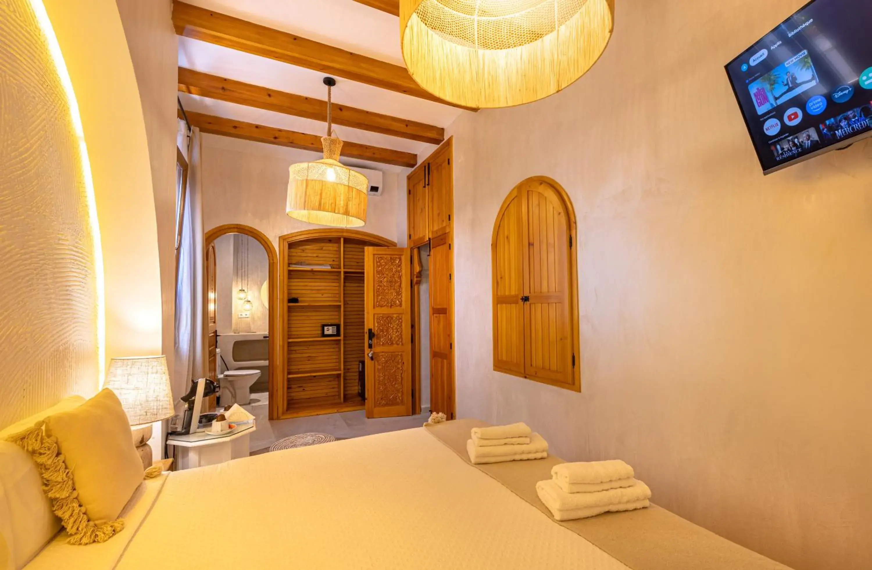 Superior Deluxe Double or Twin Room in Riad Nila Superior Deluxe Double or Twin Room in Riad Nila