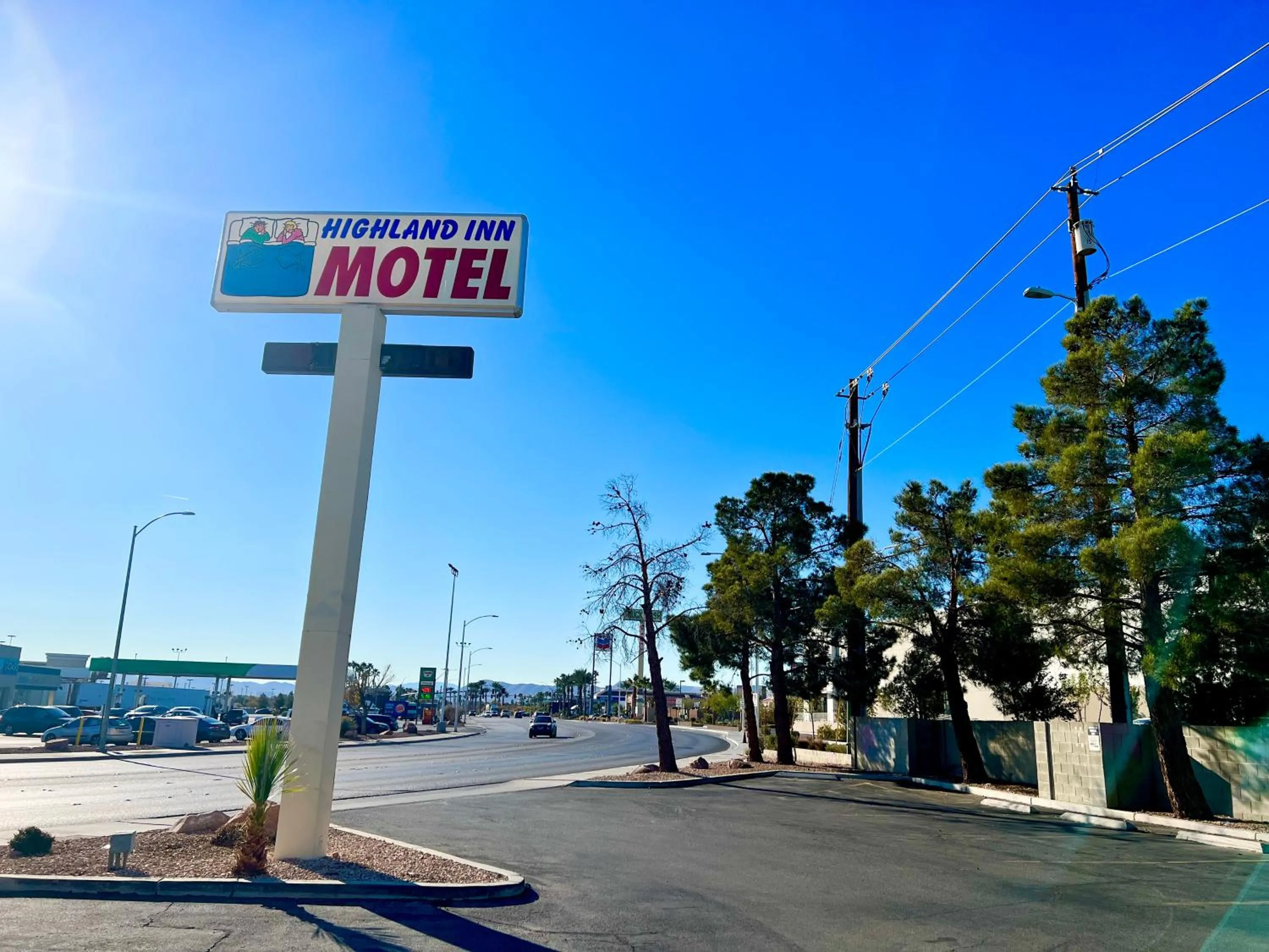 Property building in Highland Inn Las Vegas