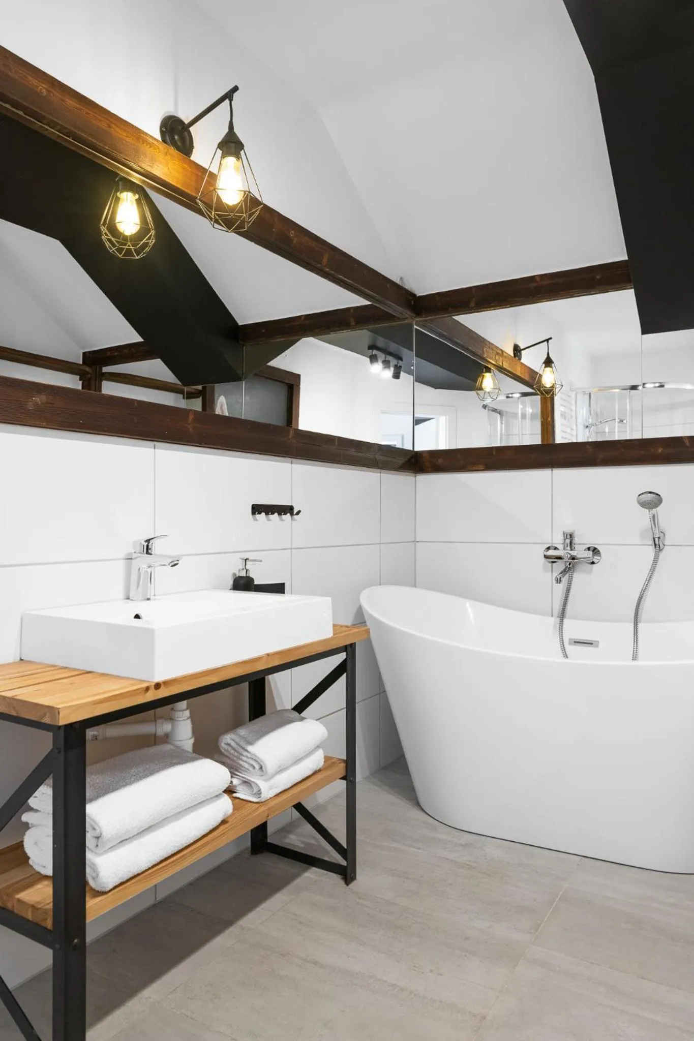 Bathroom in Aparthotel Narciarska 2