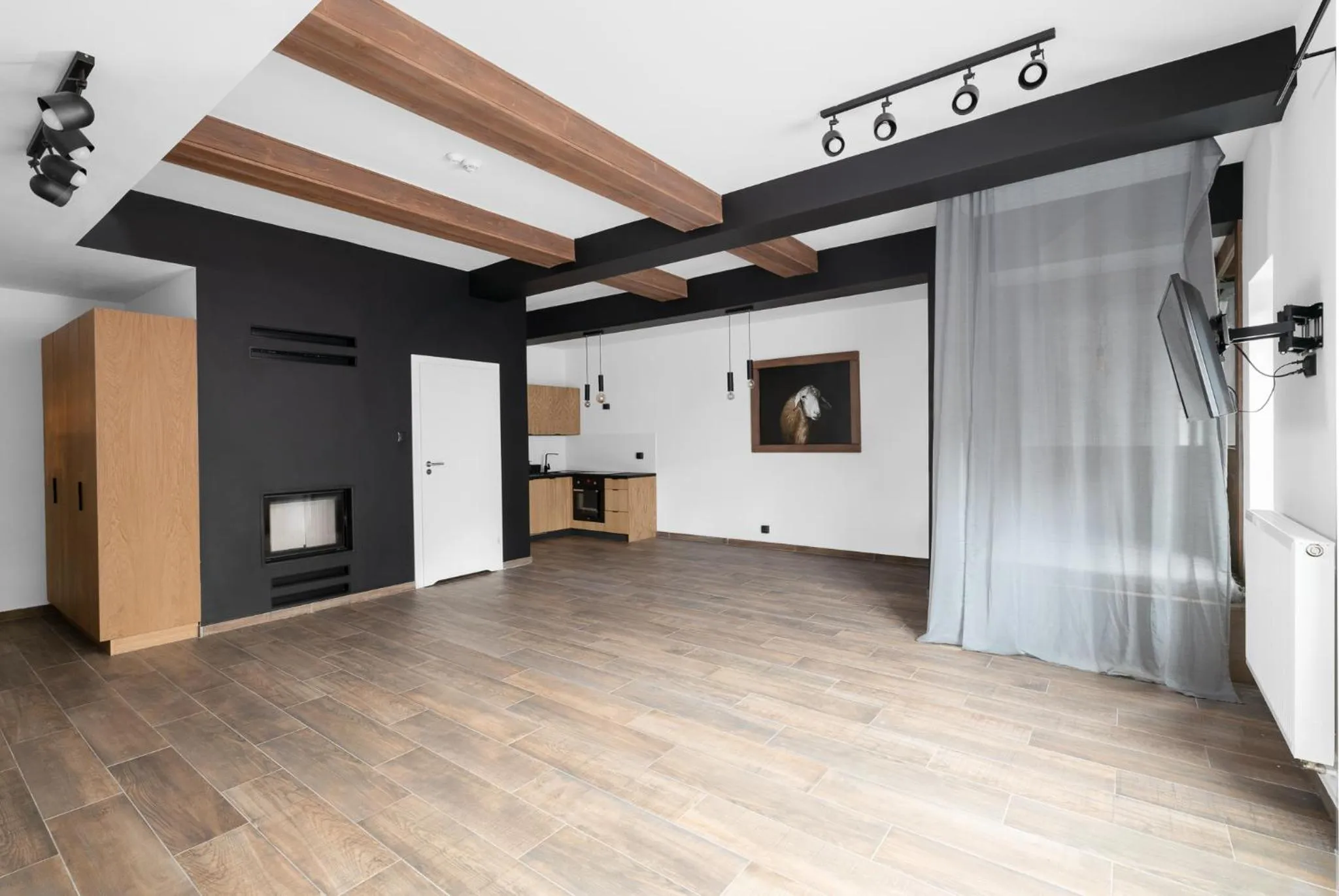 TV and multimedia in Aparthotel Narciarska 2