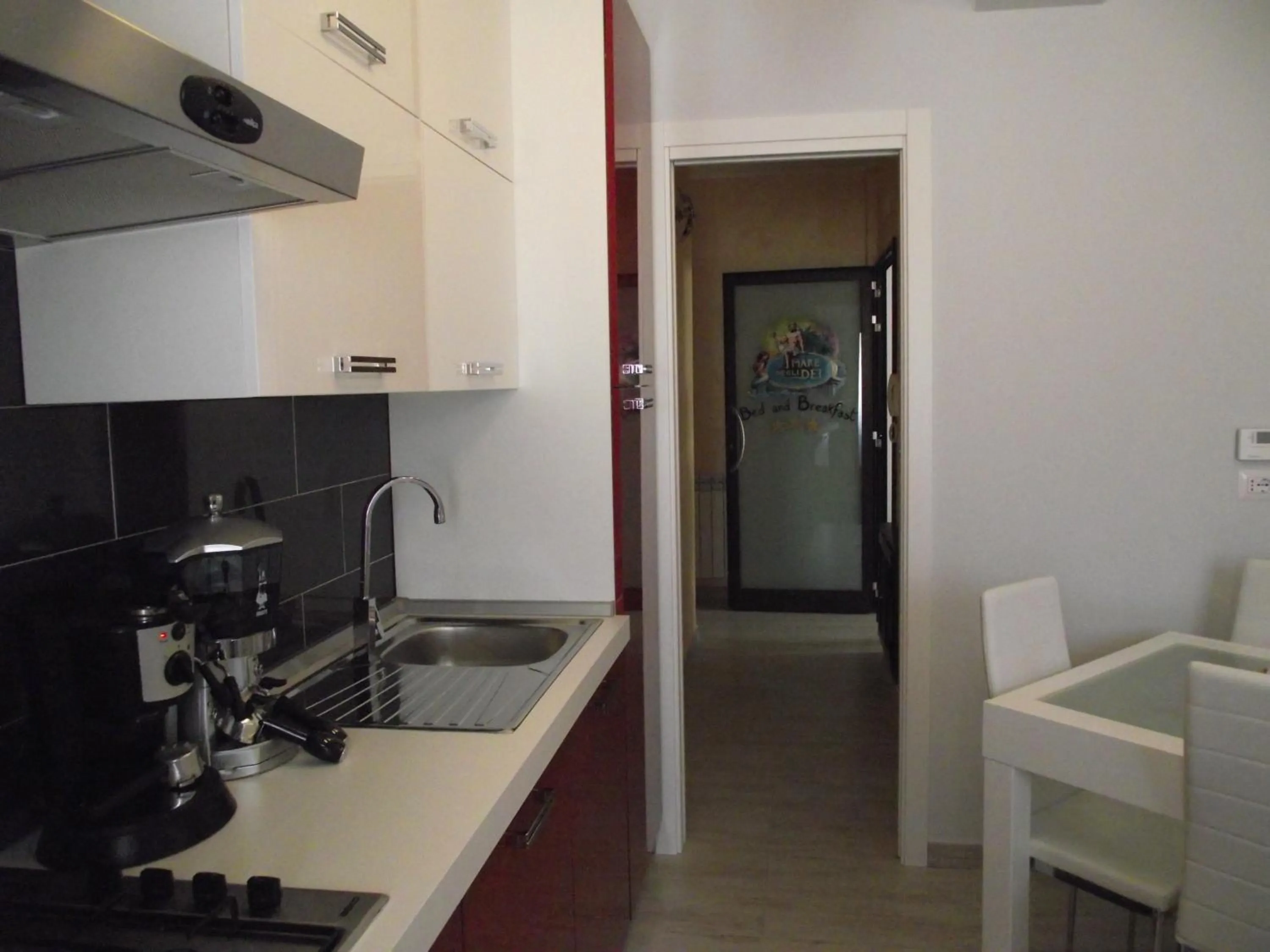 Restaurant/places to eat in B&B Il Mare degli Dei