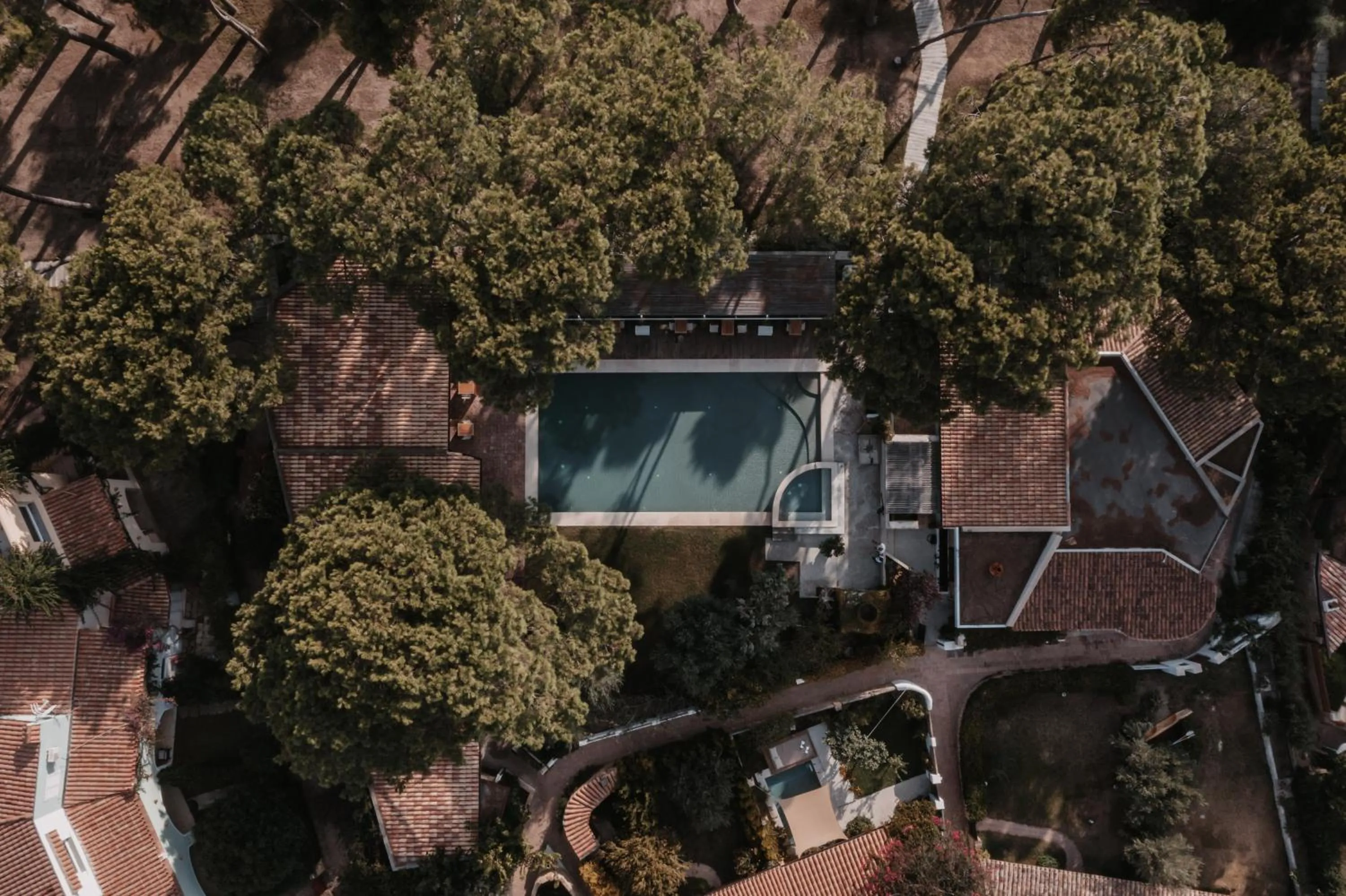 Swimming pool in Praia Art Resort - Small Luxury Hotels of the world