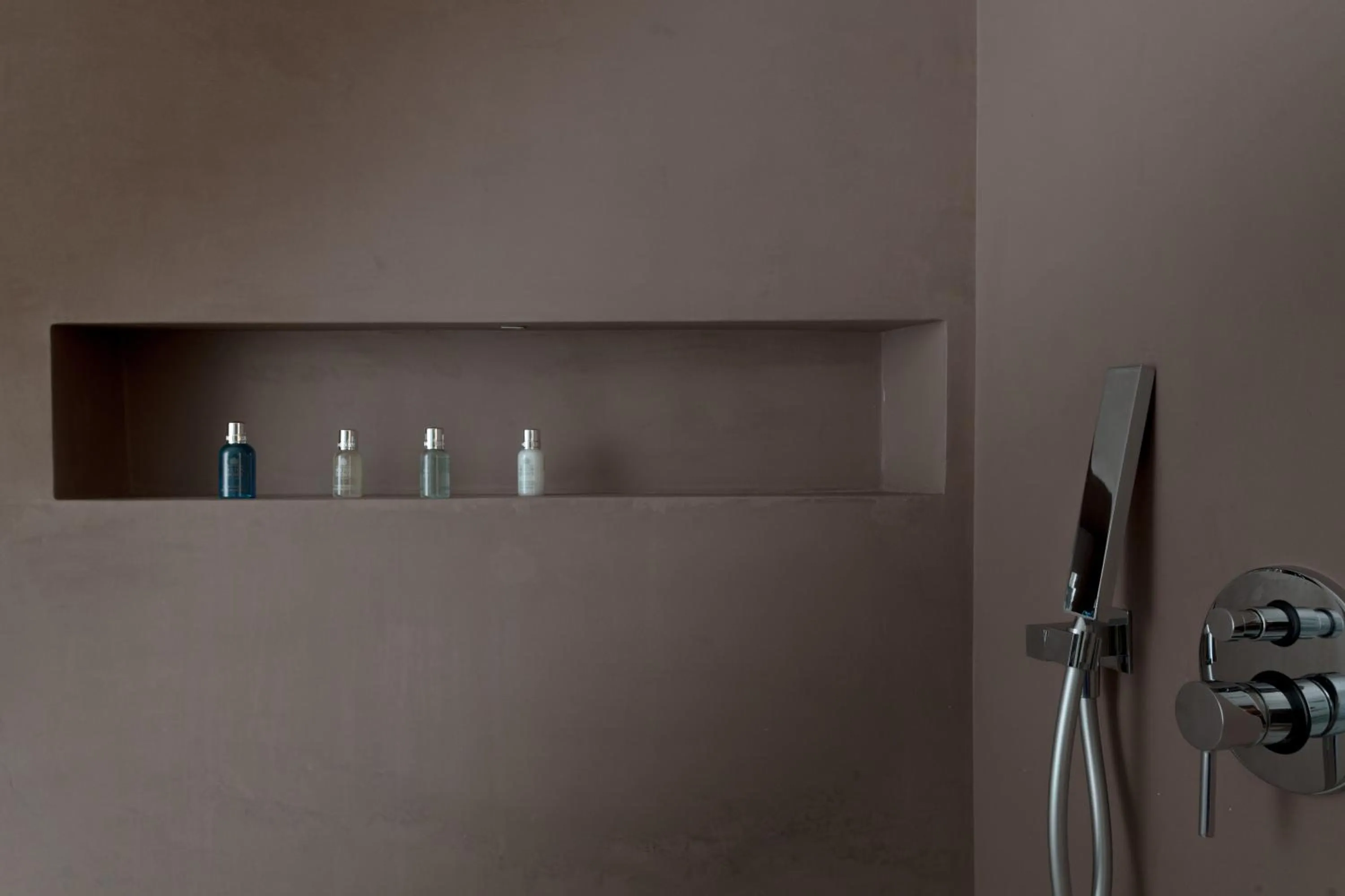 Shower in Praia Art Resort - Small Luxury Hotels of the world