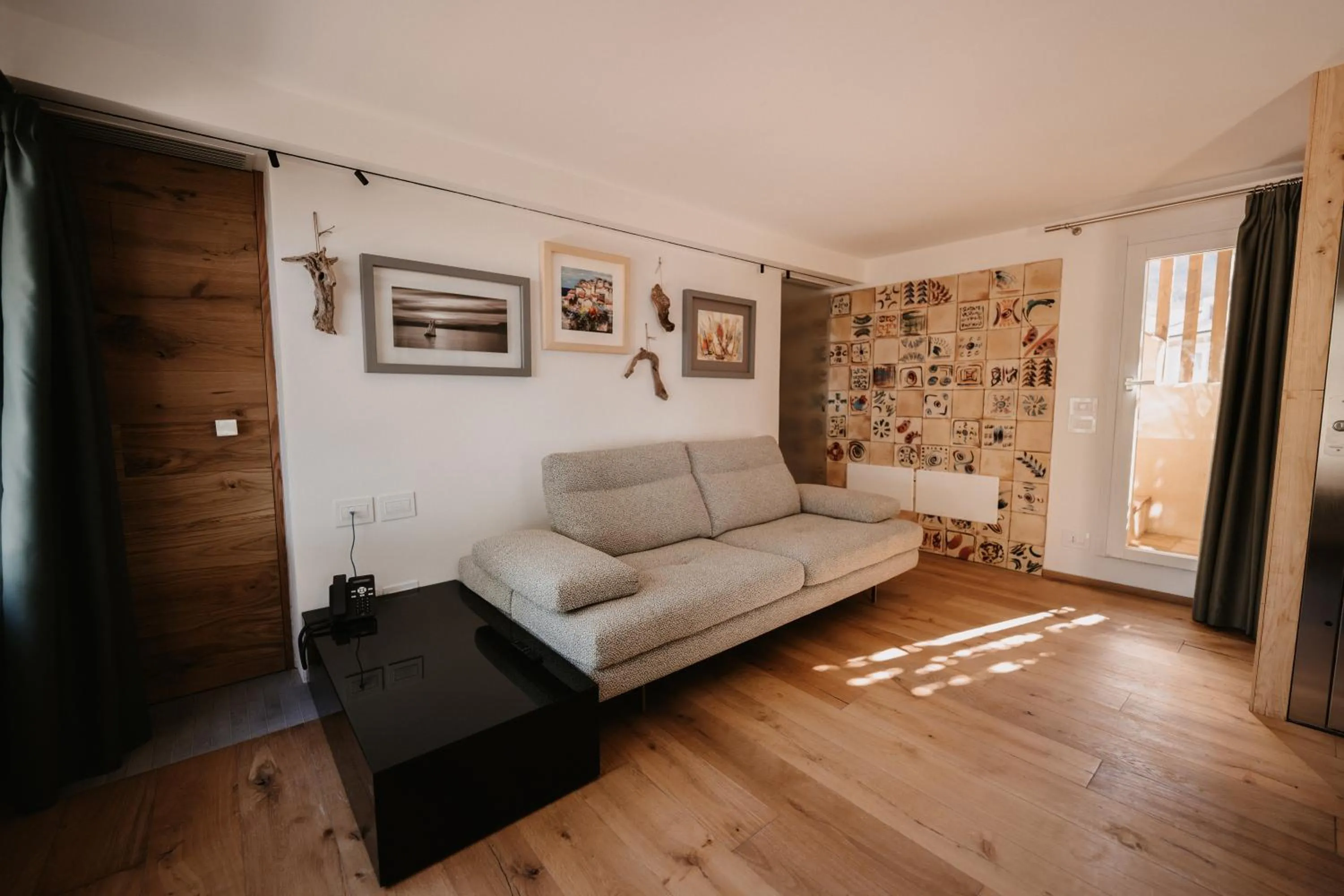 Living room in Praia Art Resort - Small Luxury Hotels of the world