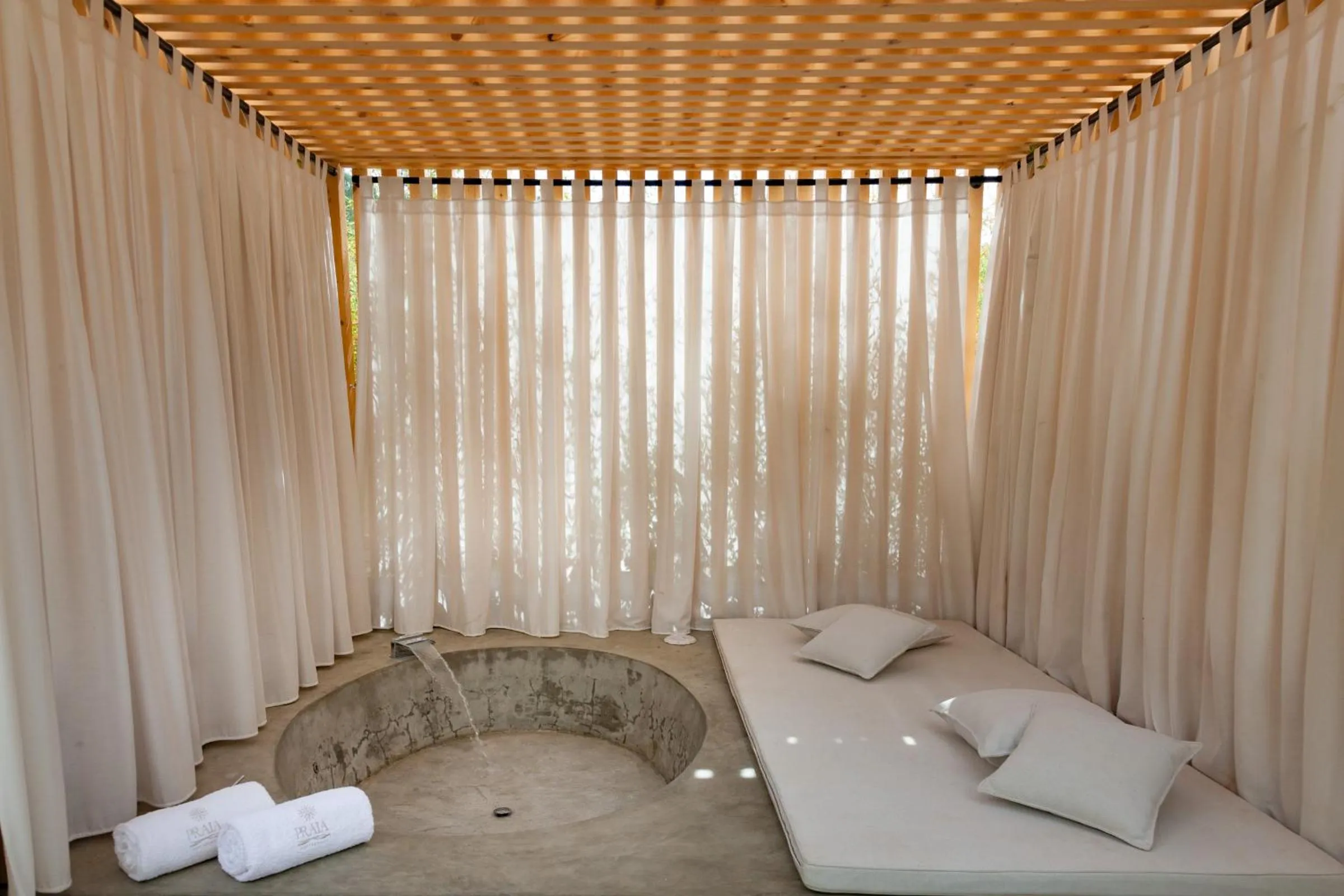 Open Air Bath in Praia Art Resort - Small Luxury Hotels of the world