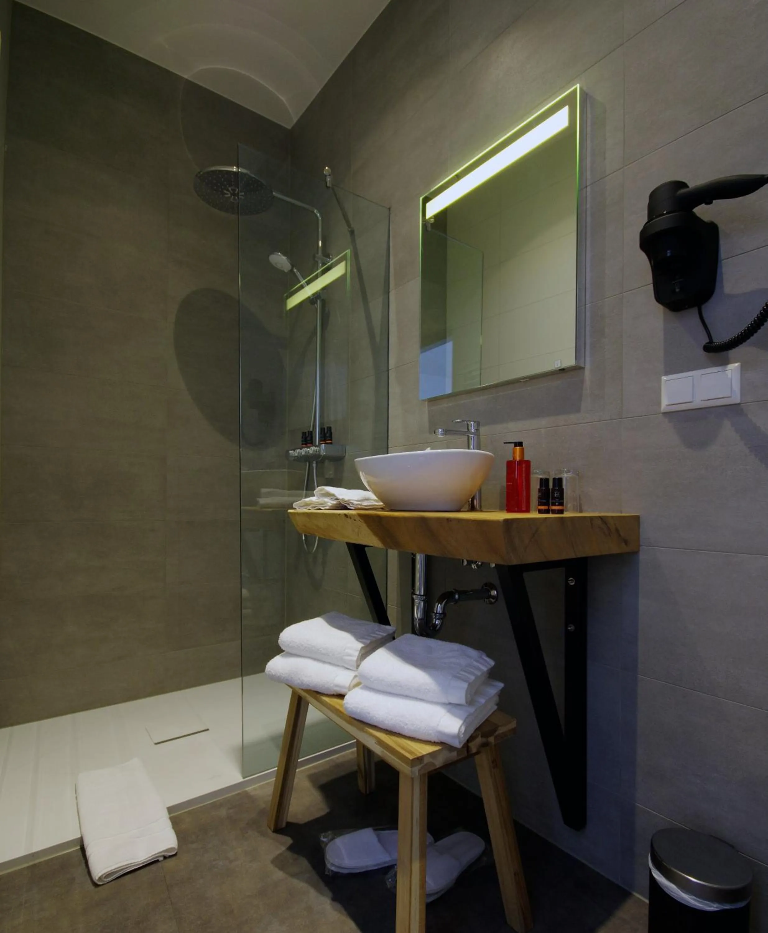 Bathroom in Hotel Inn Naeldwyk-Torenburg