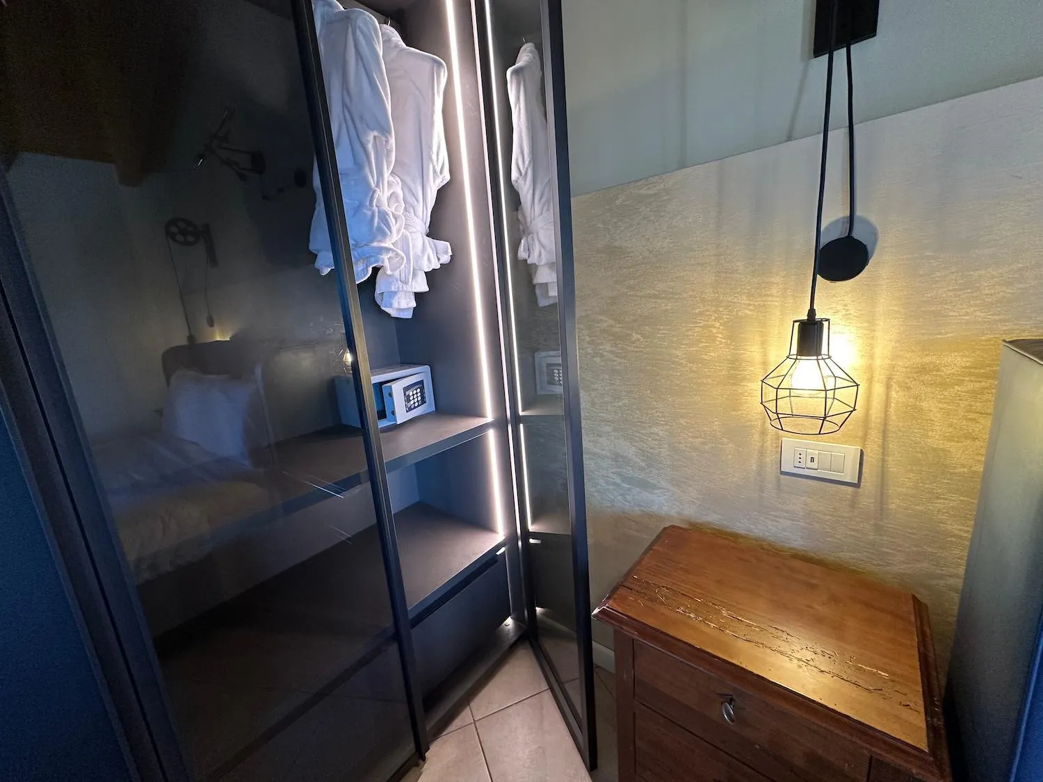 Photo of the whole room, Bed in Casaliva Relais