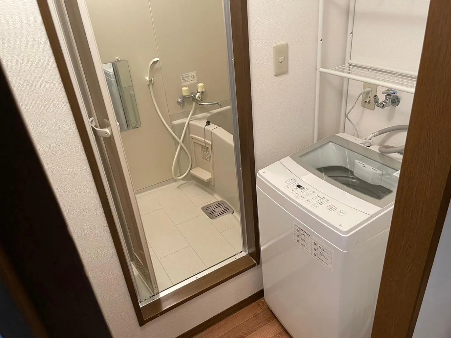 Shower in STAY Moiwayama