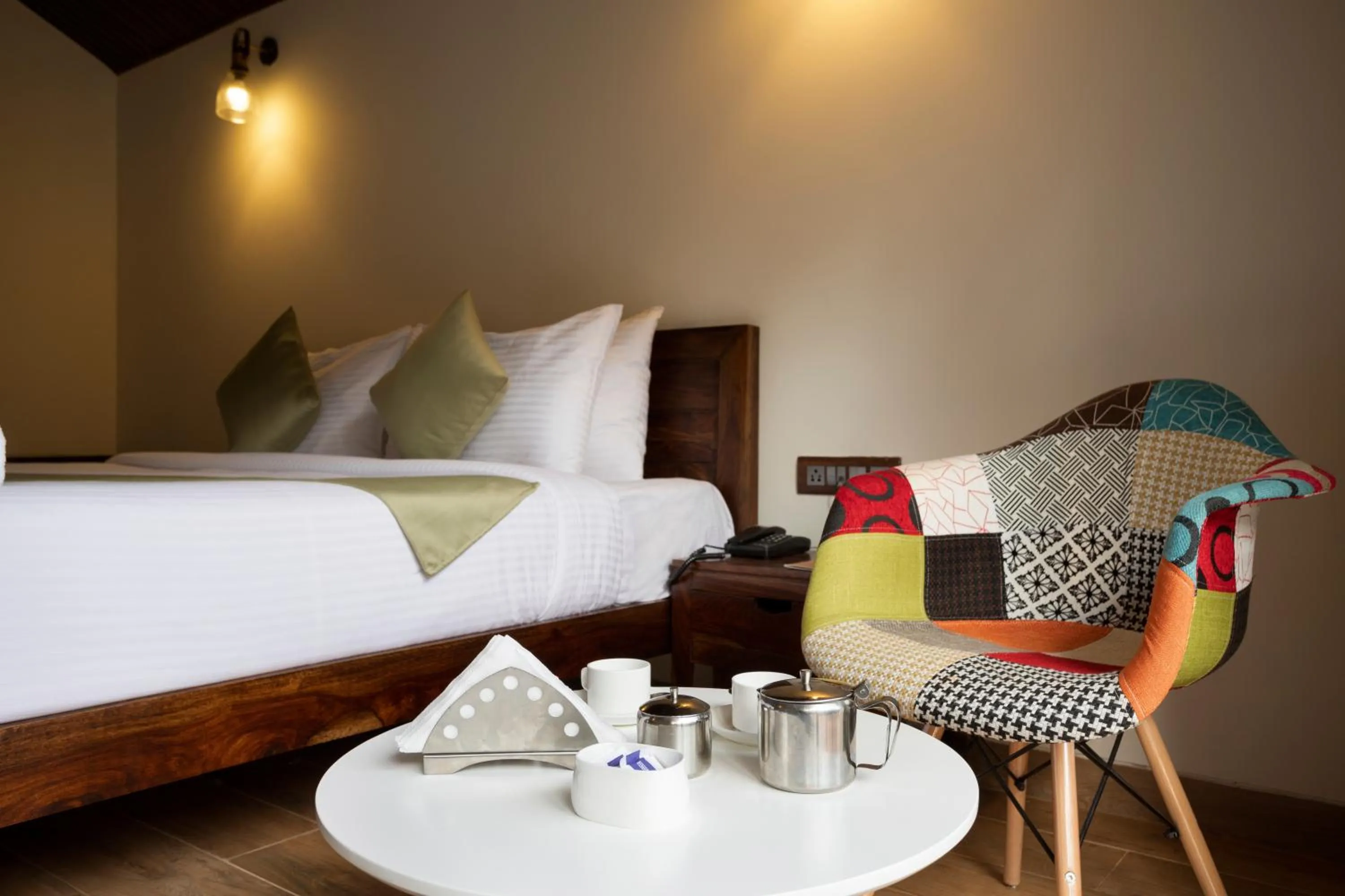 Bed in Stone Wood Premier Gokarna