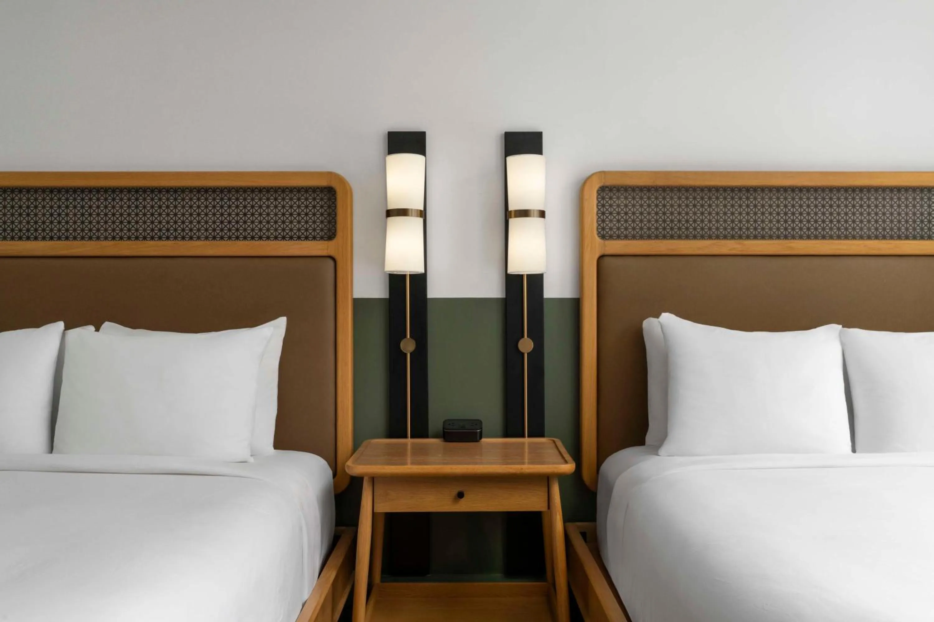 Bed in Hotel Theo New Orleans, Tapestry Collection by Hilton