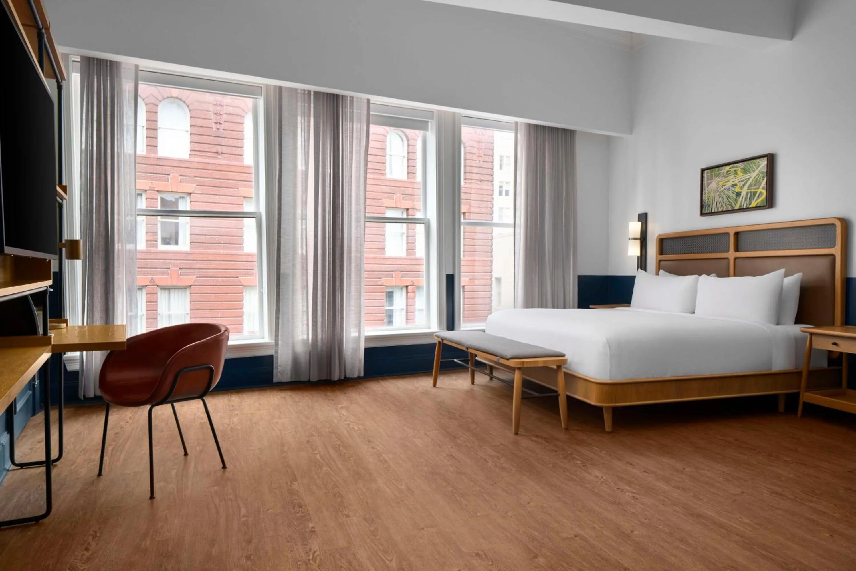 Bed in Hotel Theo New Orleans, Tapestry Collection by Hilton