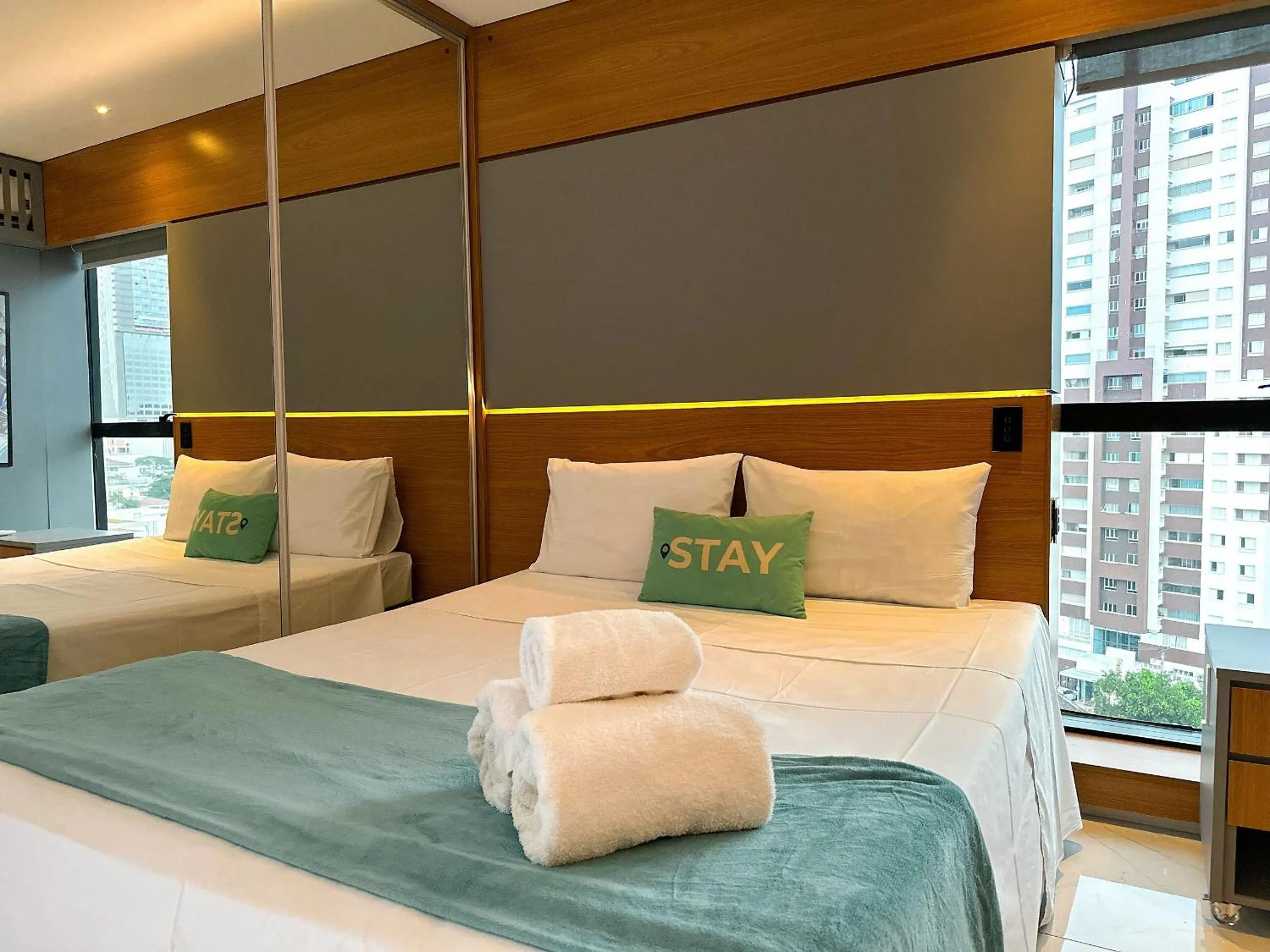 Deluxe Apartment in STAY Sun Square